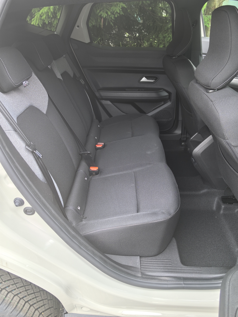 DACIA Duster TCe 150 Hybrid Journey 4x4 Automat-image-8