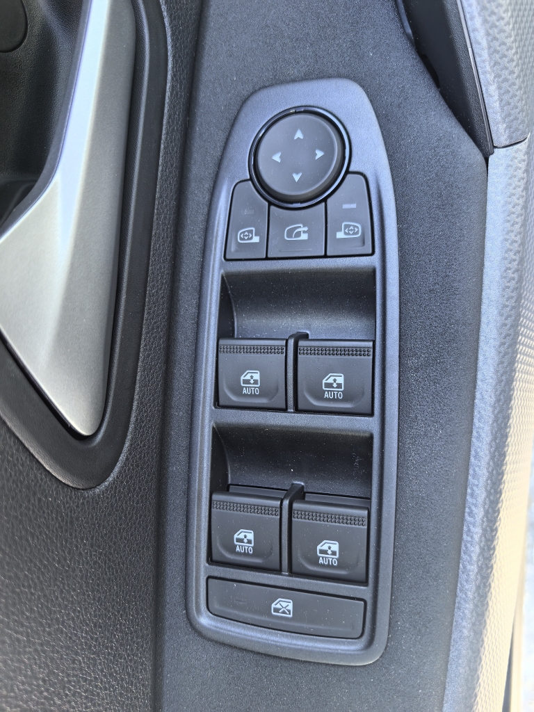 DACIA Duster TCe 150 Hybrid Journey 4x4 Automat-image-11