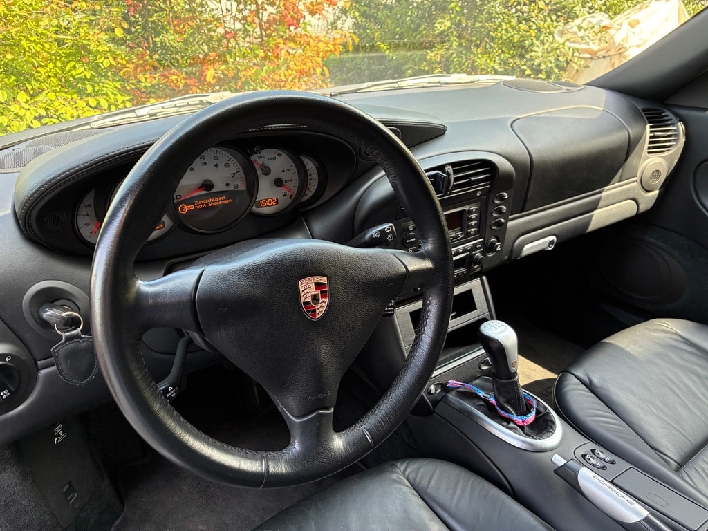 PORSCHE 3.6 Carrera 4S-image-4