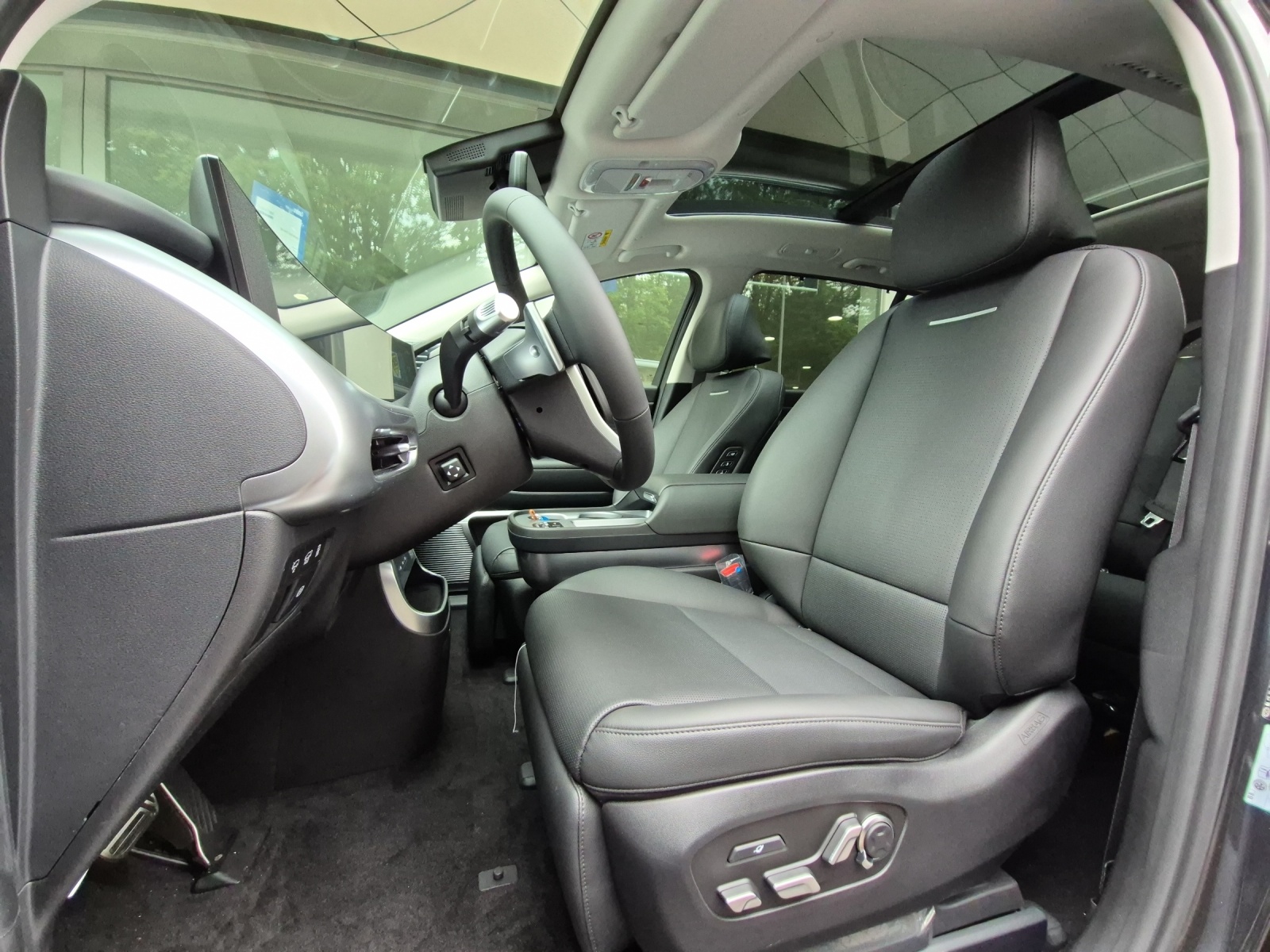 HYUNDAI Ioniq 9 Vertex 4WD-image-5