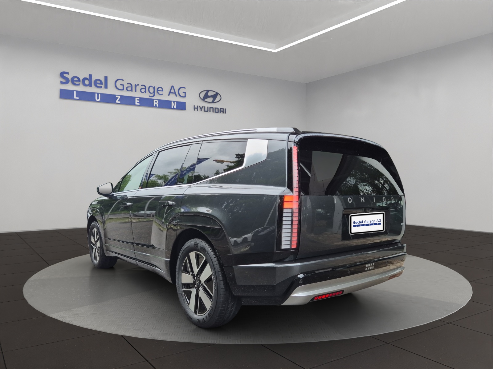 HYUNDAI Ioniq 9 Vertex 4WD-image-3