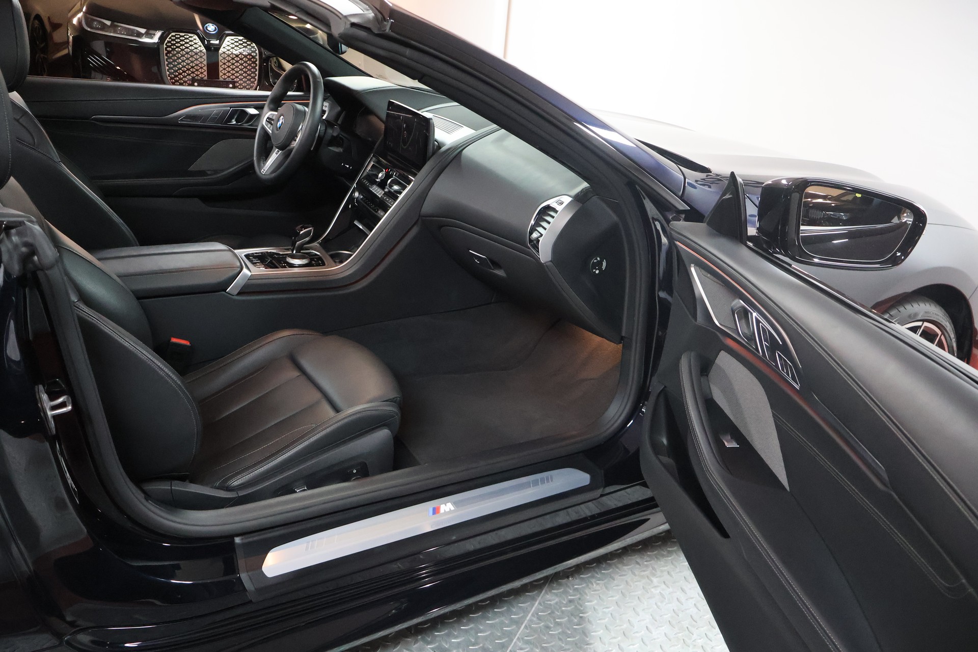 BMW 840i xDrive M Sport Steptronic Pro-image-13