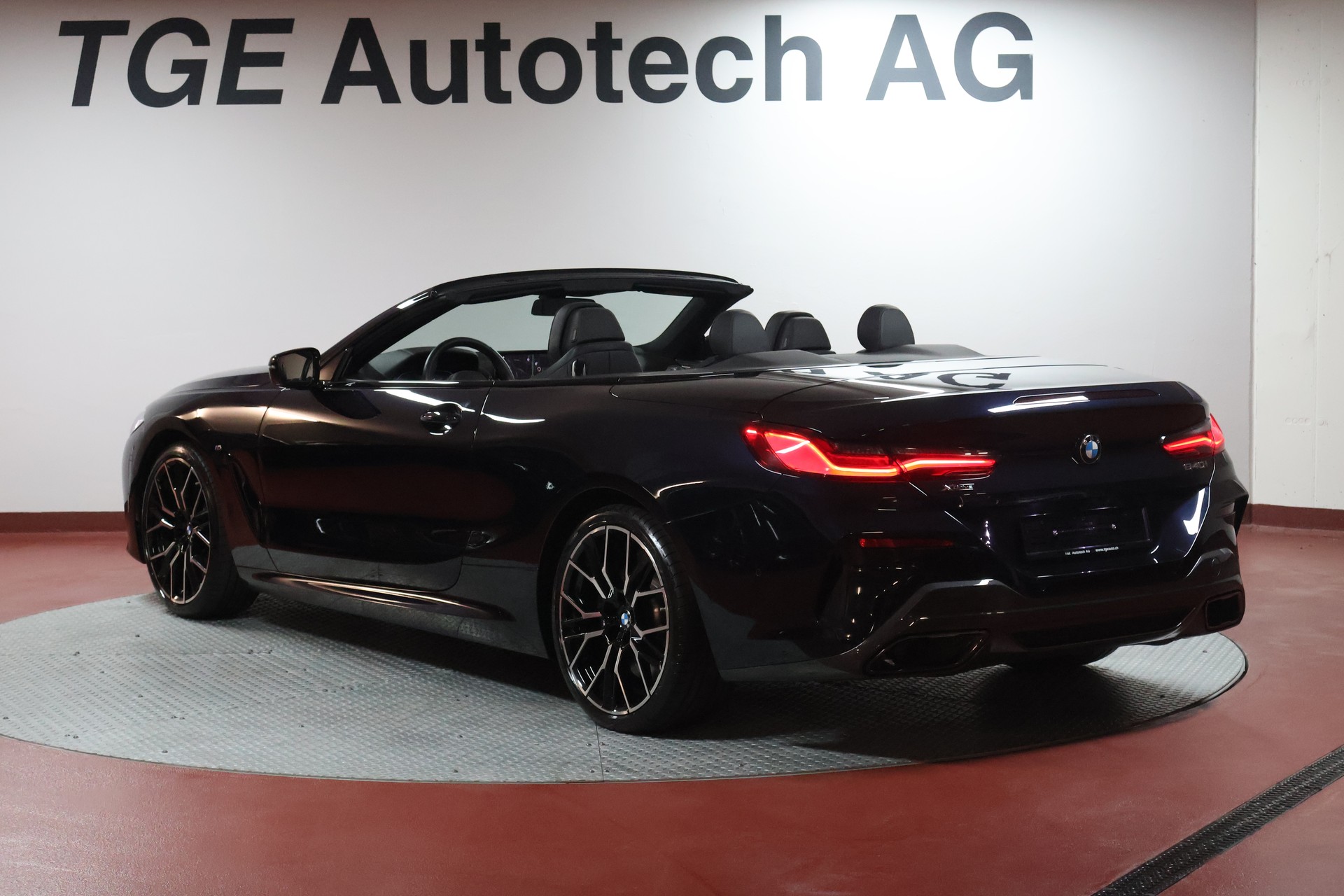 BMW 840i xDrive M Sport Steptronic Pro-image-15