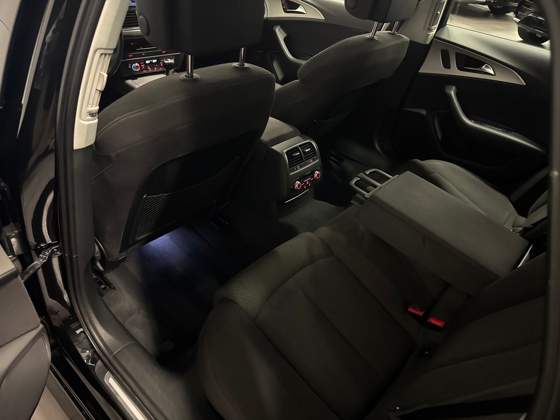 AUDI A6 Avant 1.8 TFSI-image-22