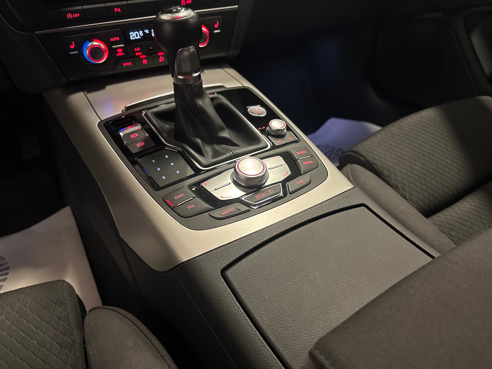 AUDI A6 Avant 1.8 TFSI-image-26
