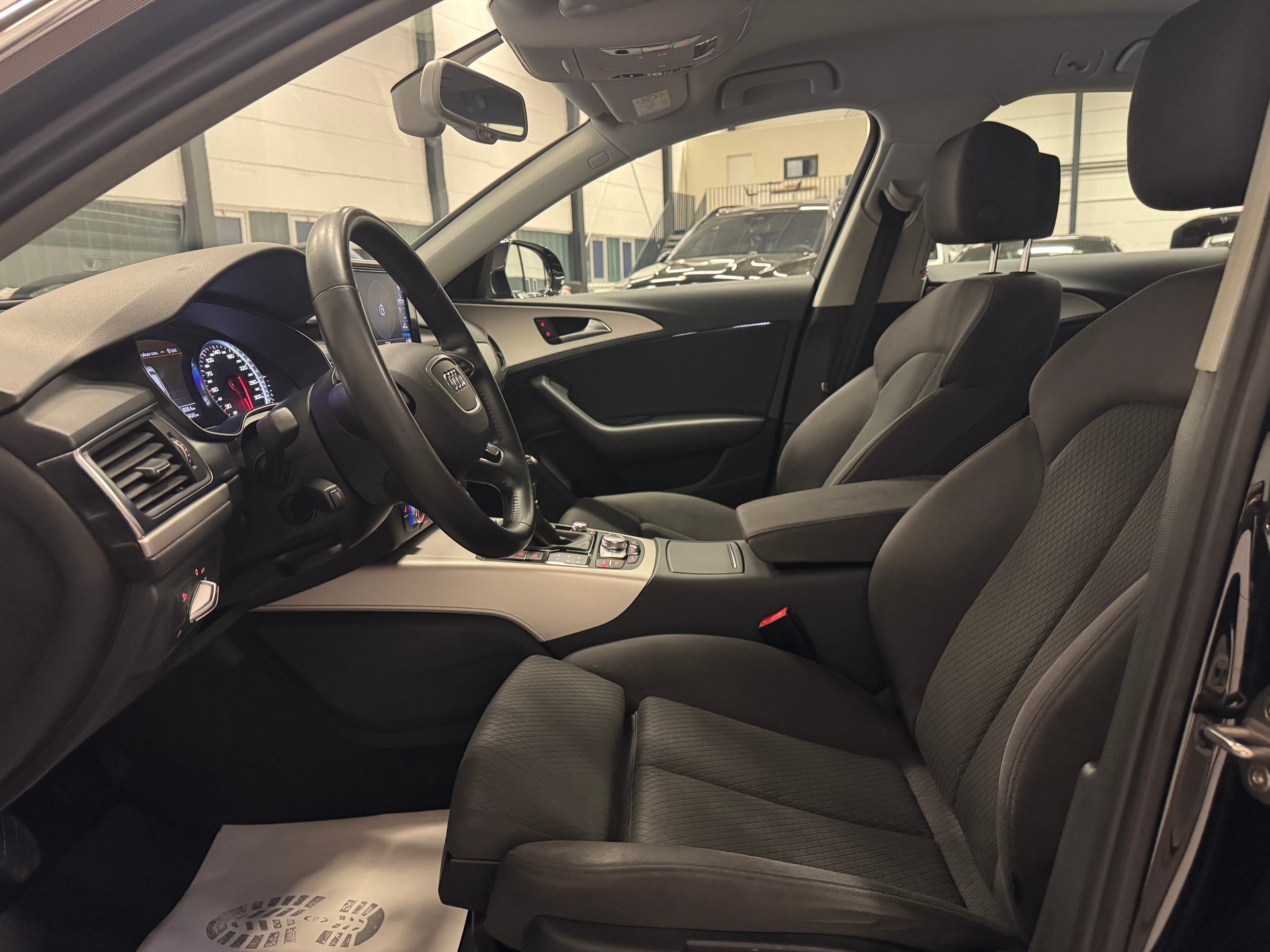 AUDI A6 Avant 1.8 TFSI-image-17