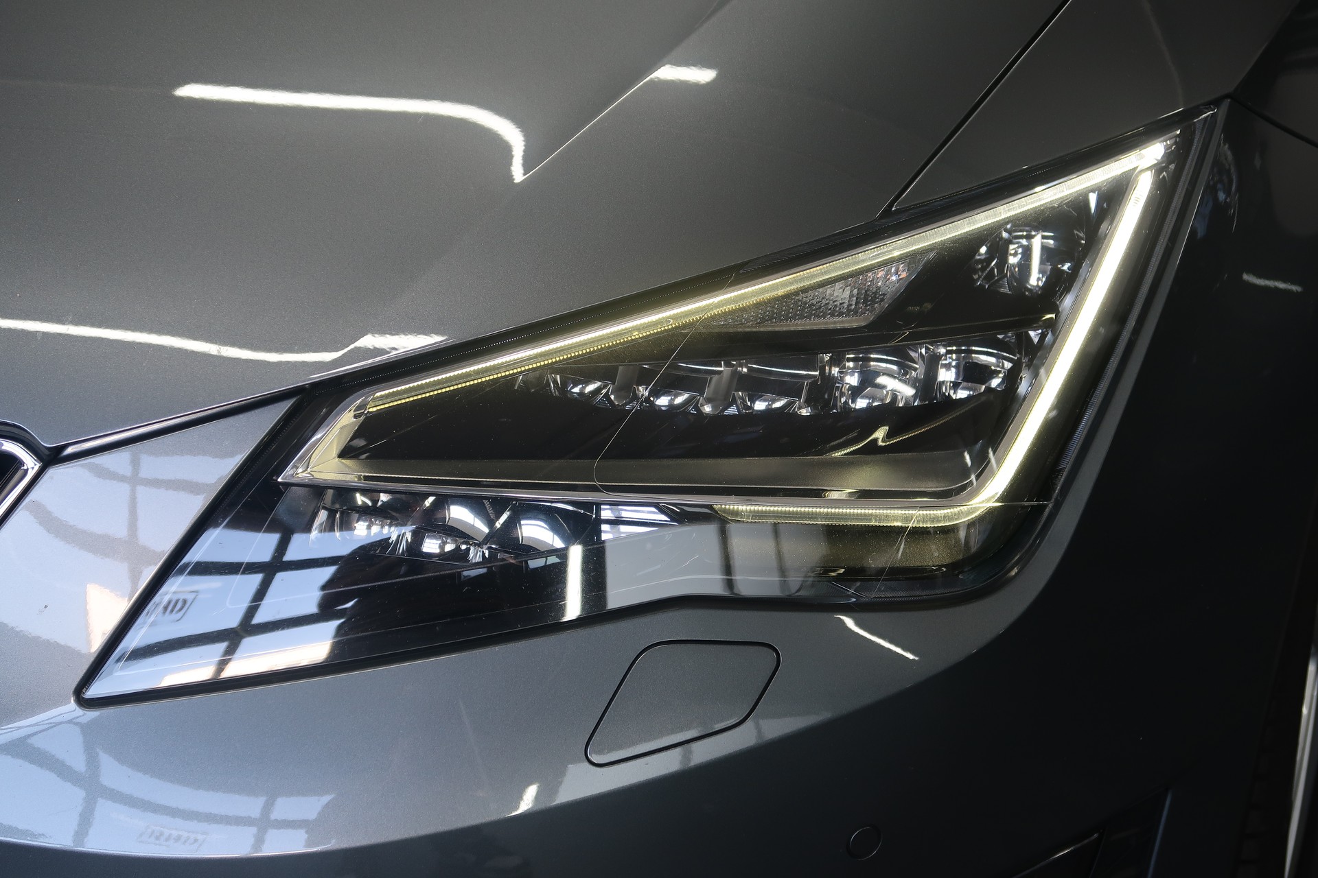 SEAT Leon 1.8 TSI FR Line / 1ère main / CH / MFK / GARANTIE-image-15