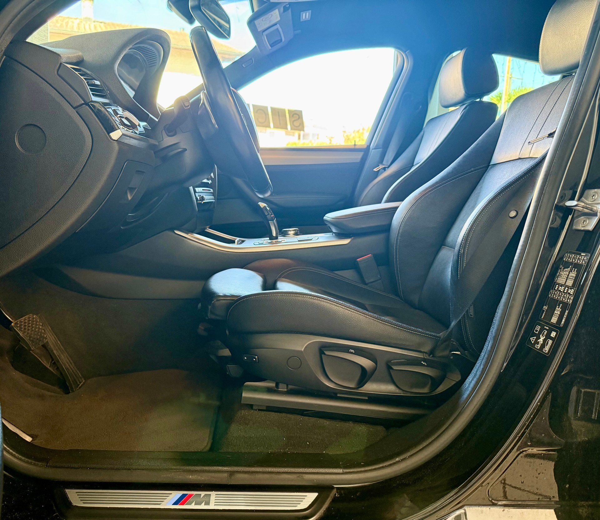 BMW X4 xDrive 20d M Sport Steptronic-image-11