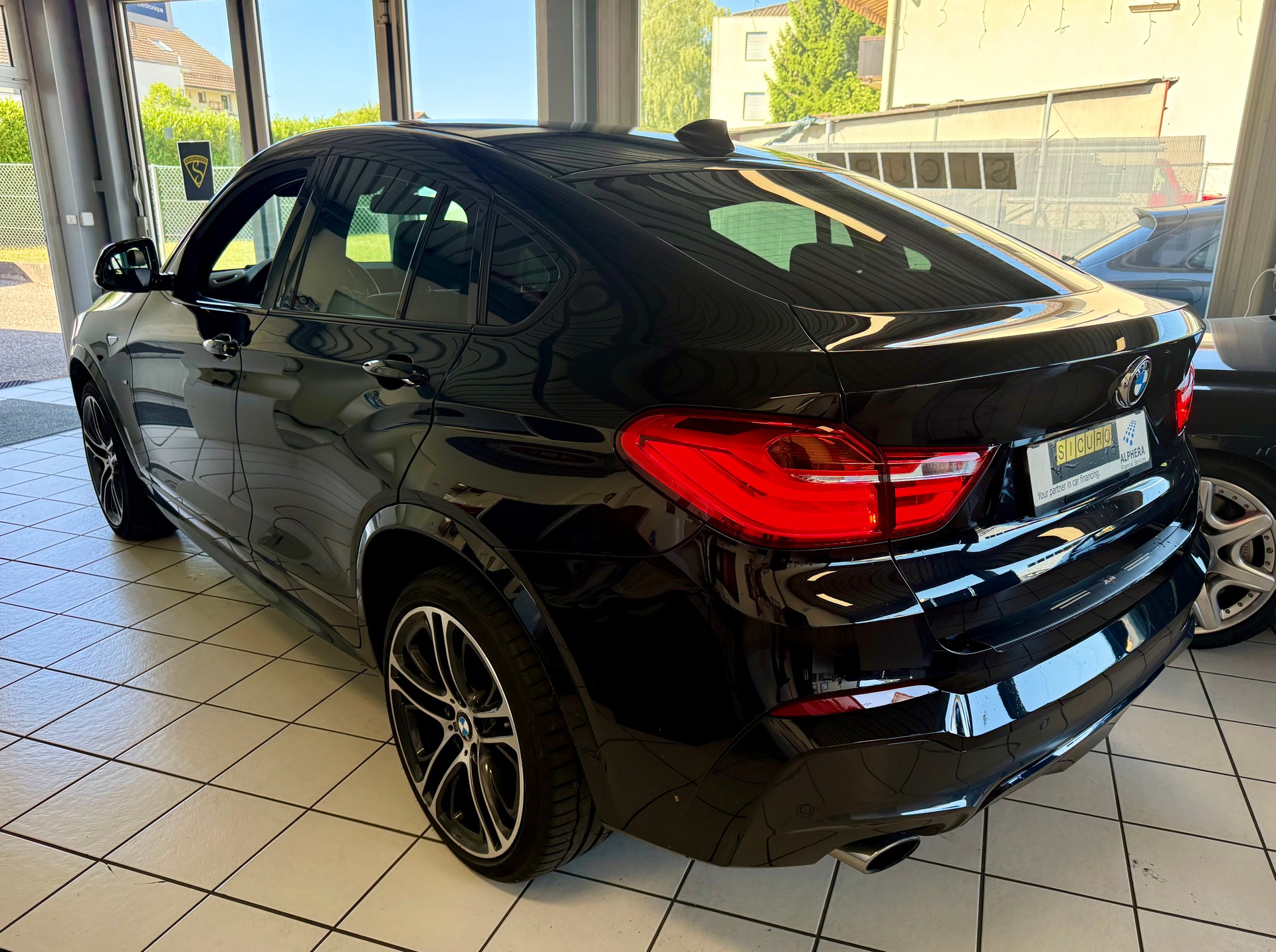 BMW X4 xDrive 20d M Sport Steptronic-image-7