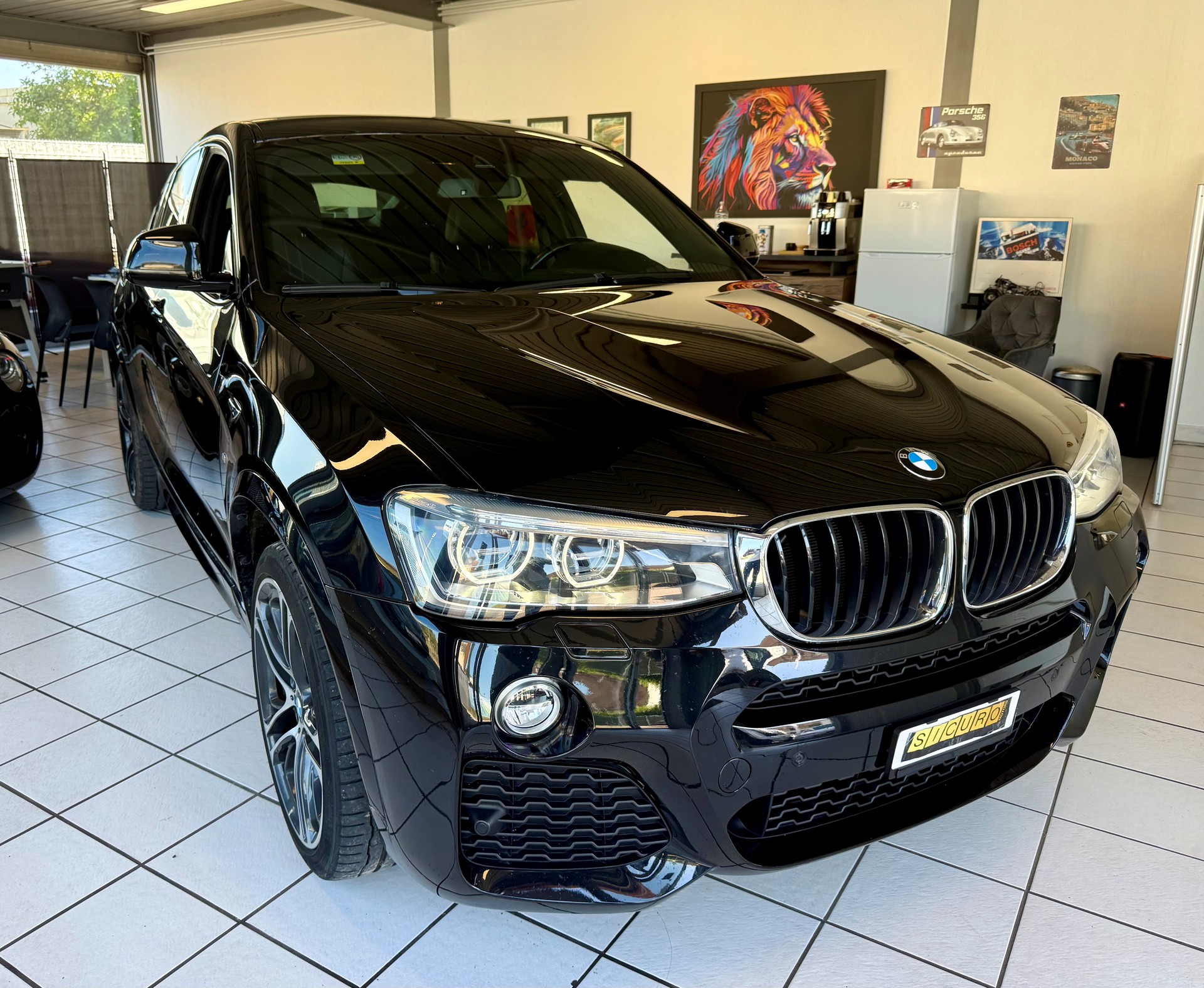 BMW X4 xDrive 20d M Sport Steptronic-image-0