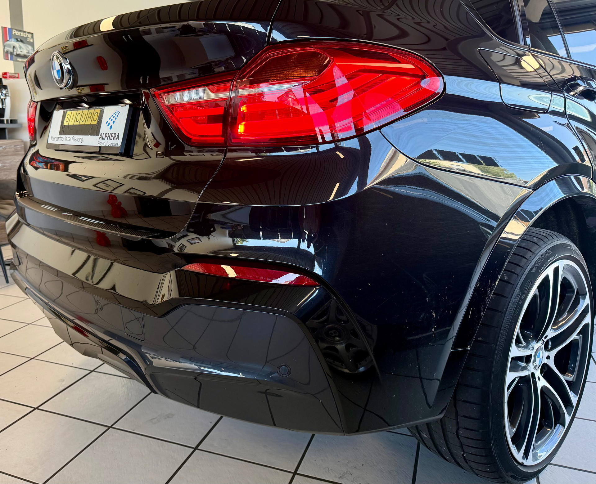 BMW X4 xDrive 20d M Sport Steptronic-image-10