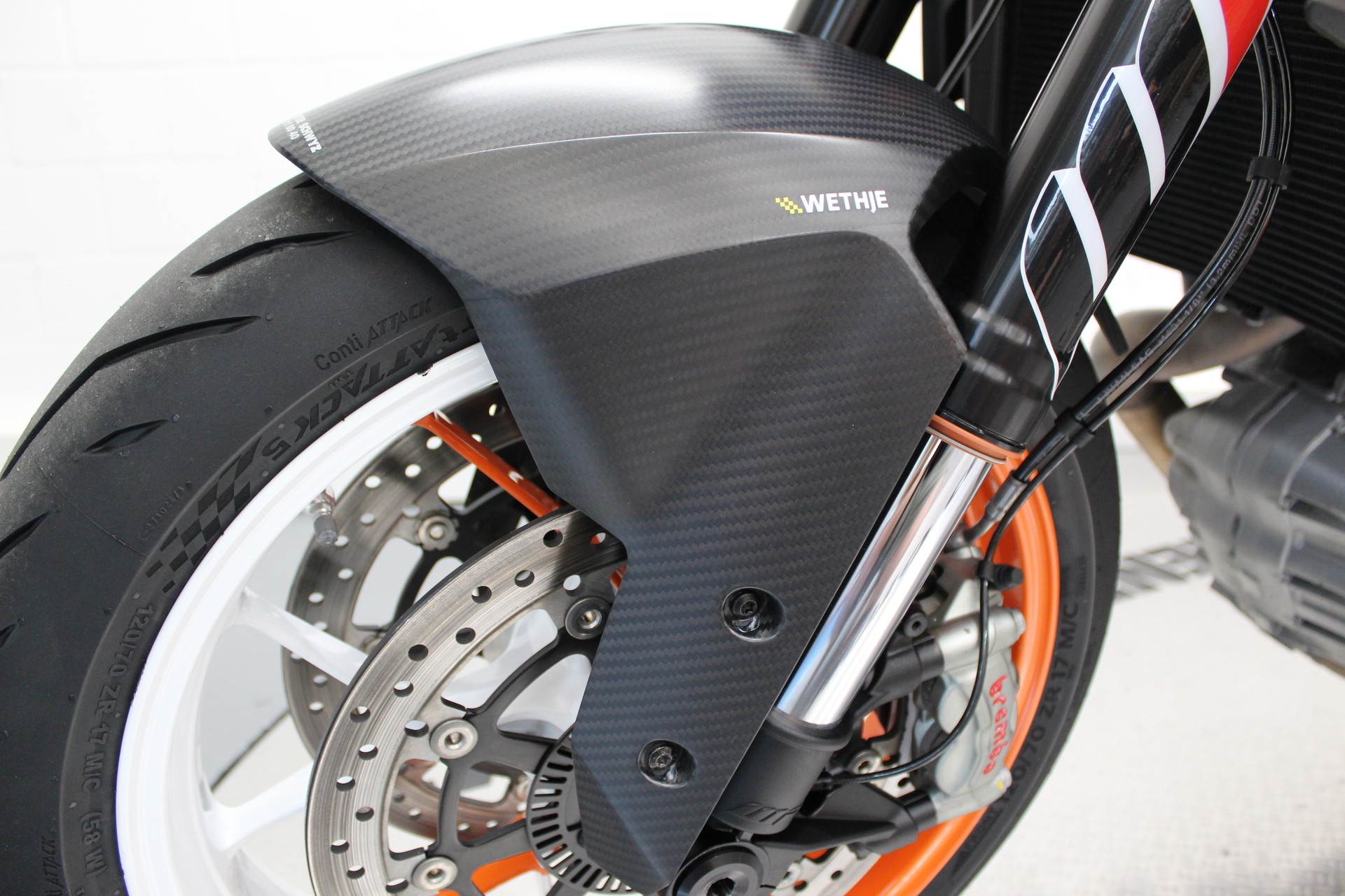 KTM 1290 Super Duke R-image-9