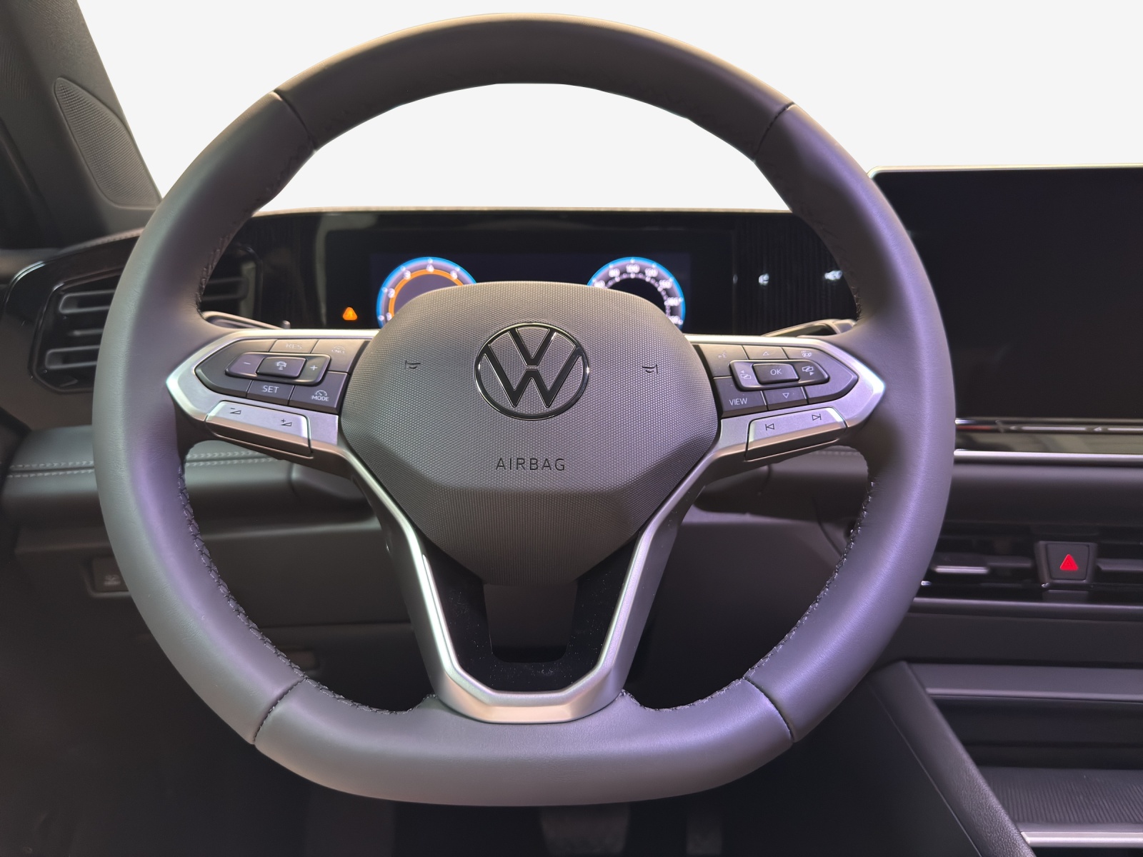 VW Tiguan 1.5 TSI evo2 mHEV Life DSG-image-9