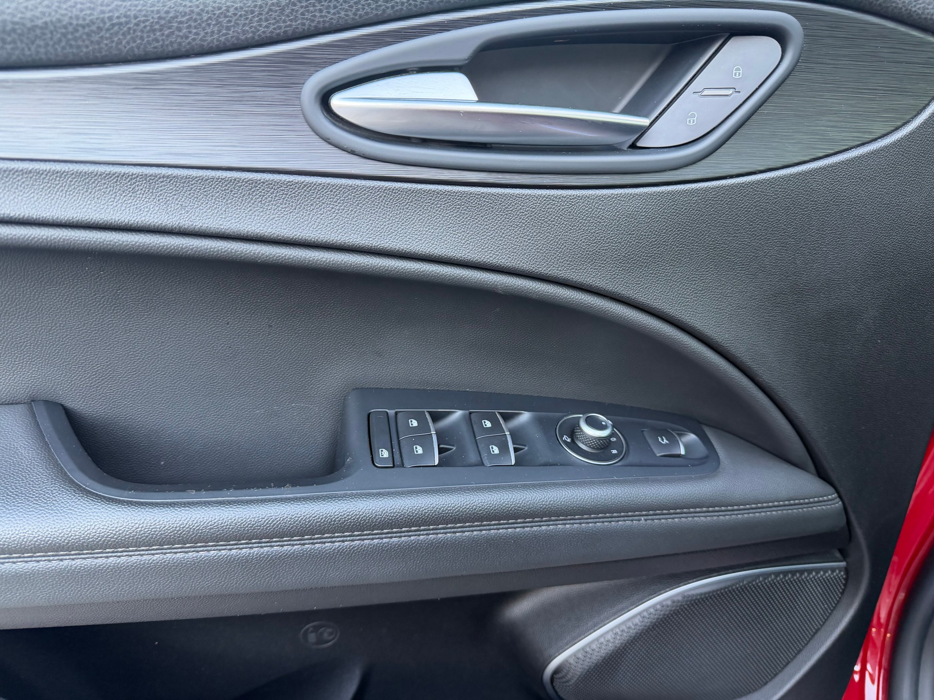 ALFA ROMEO Stelvio 2.0 Super Q4 Automatic-image-17