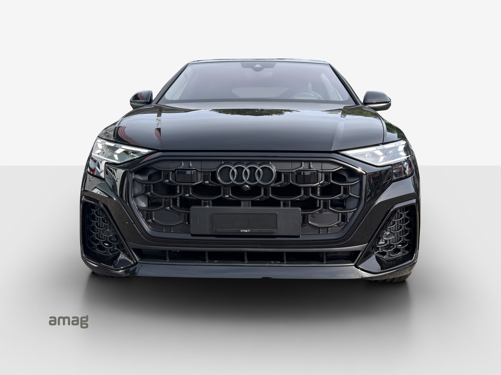 AUDI SQ8 SUV TFSI quattro tiptronic-image-6
