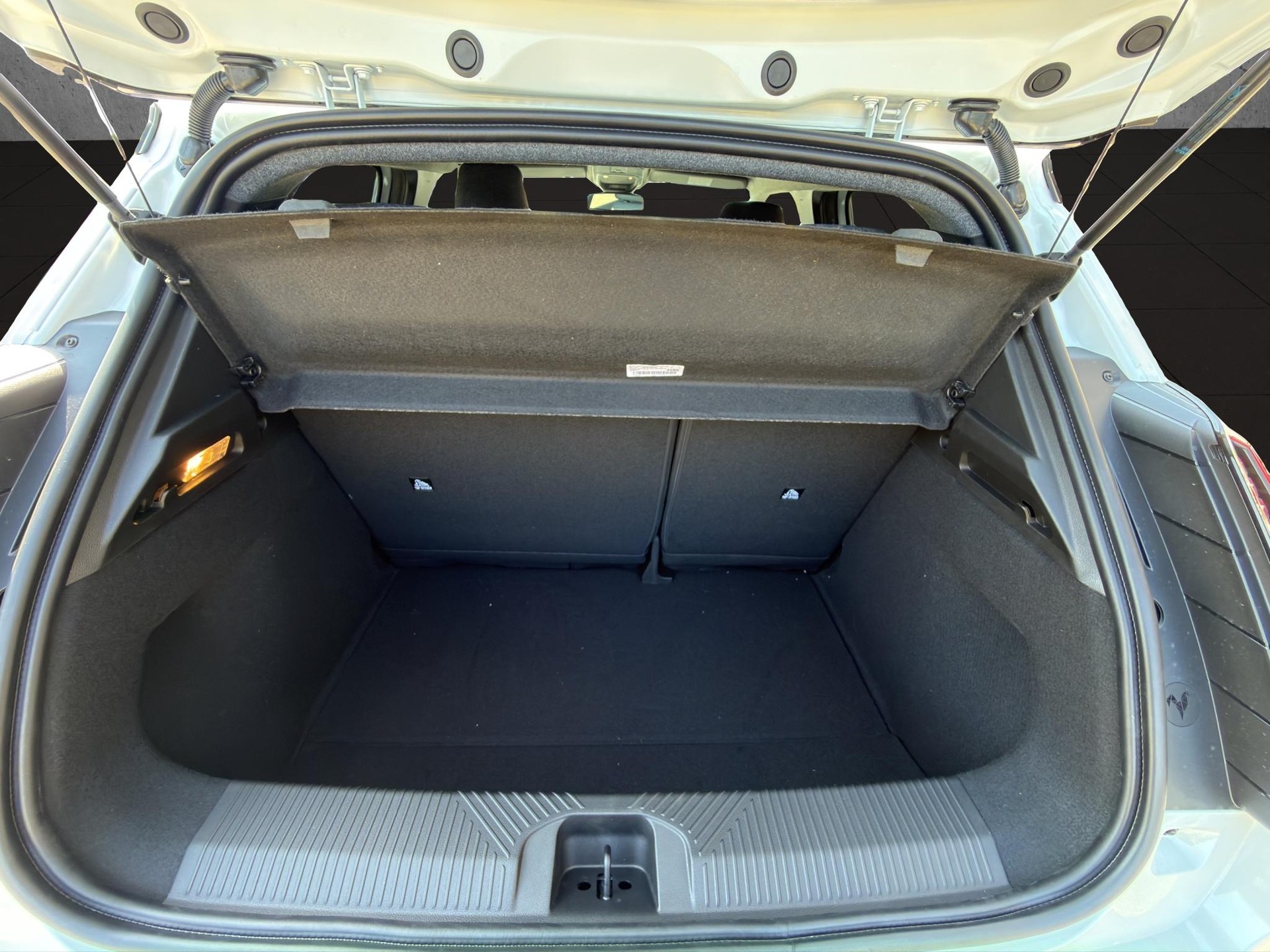 RENAULT R5 E-Tech Comfort Range techno-image-13