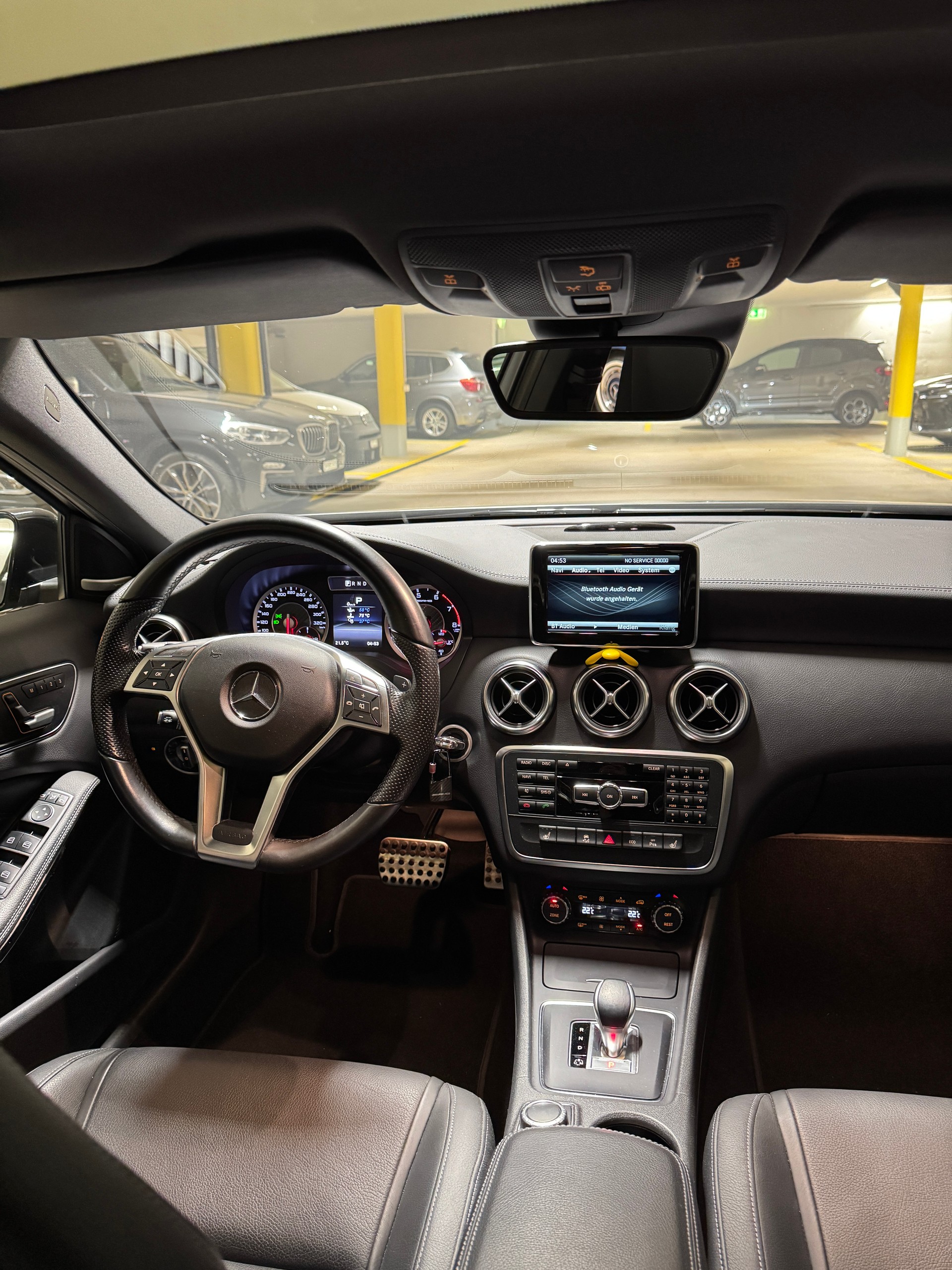 MERCEDES-BENZ A 45 AMG 4m-image-9