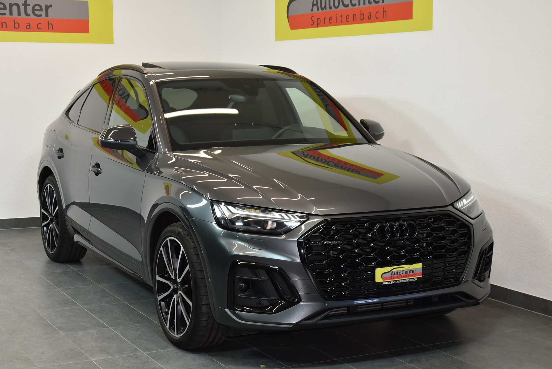AUDI Q5 Sportback 50 TFSI e PHEV S line quattro S-tronic-image-0