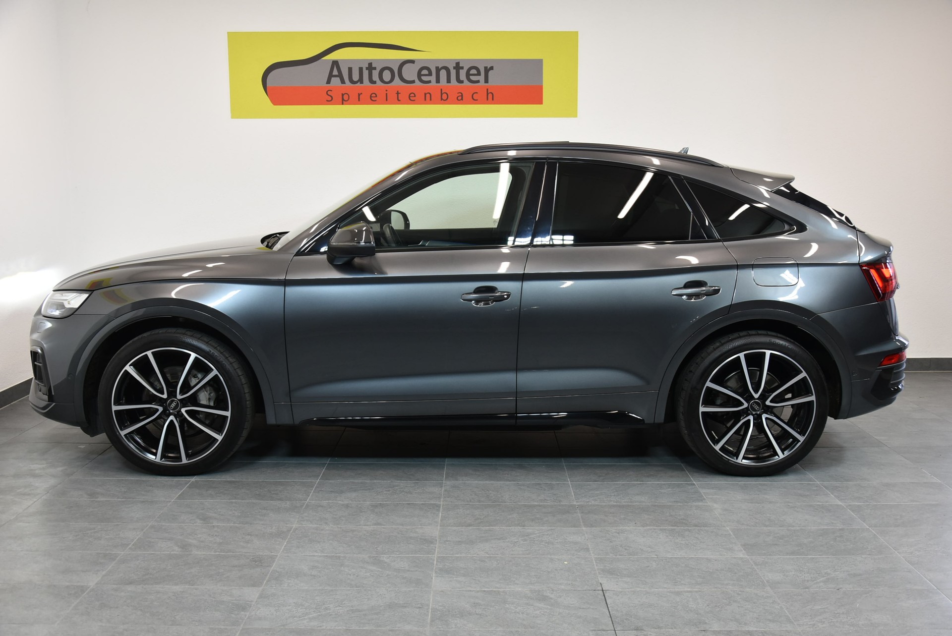AUDI Q5 Sportback 50 TFSI e PHEV S line quattro S-tronic-image-13