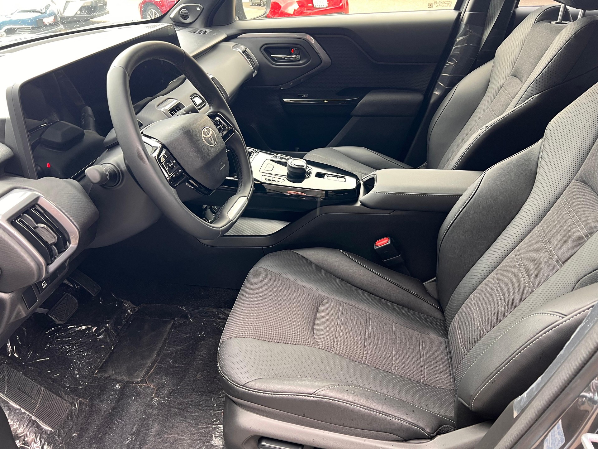 TOYOTA Urban Cruiser Premium AWD-image-8