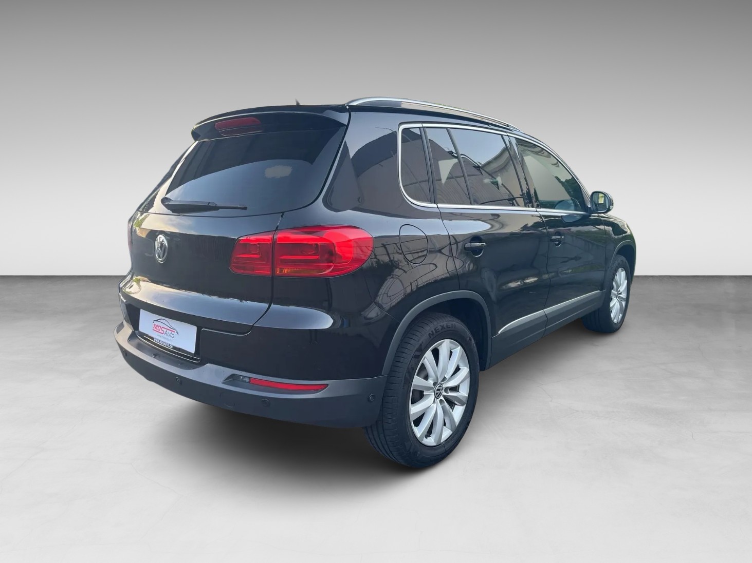 VW Tiguan 2.0 TSI Track&Style 4Motion-image-3