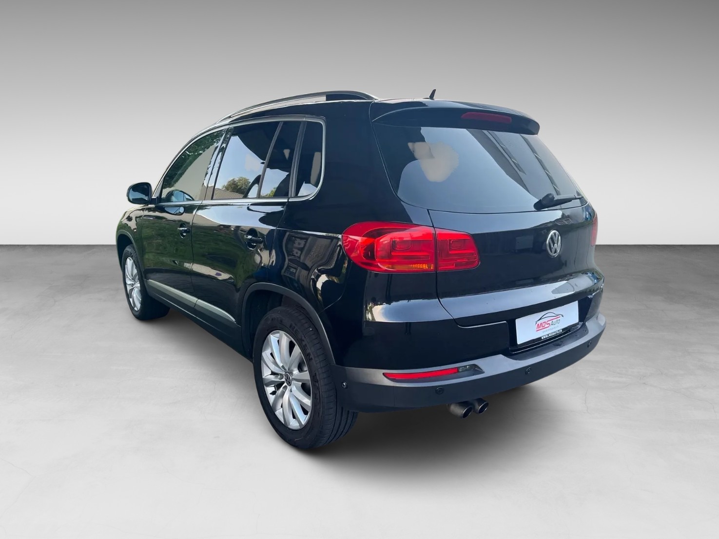 VW Tiguan 2.0 TSI Track&Style 4Motion-image-5