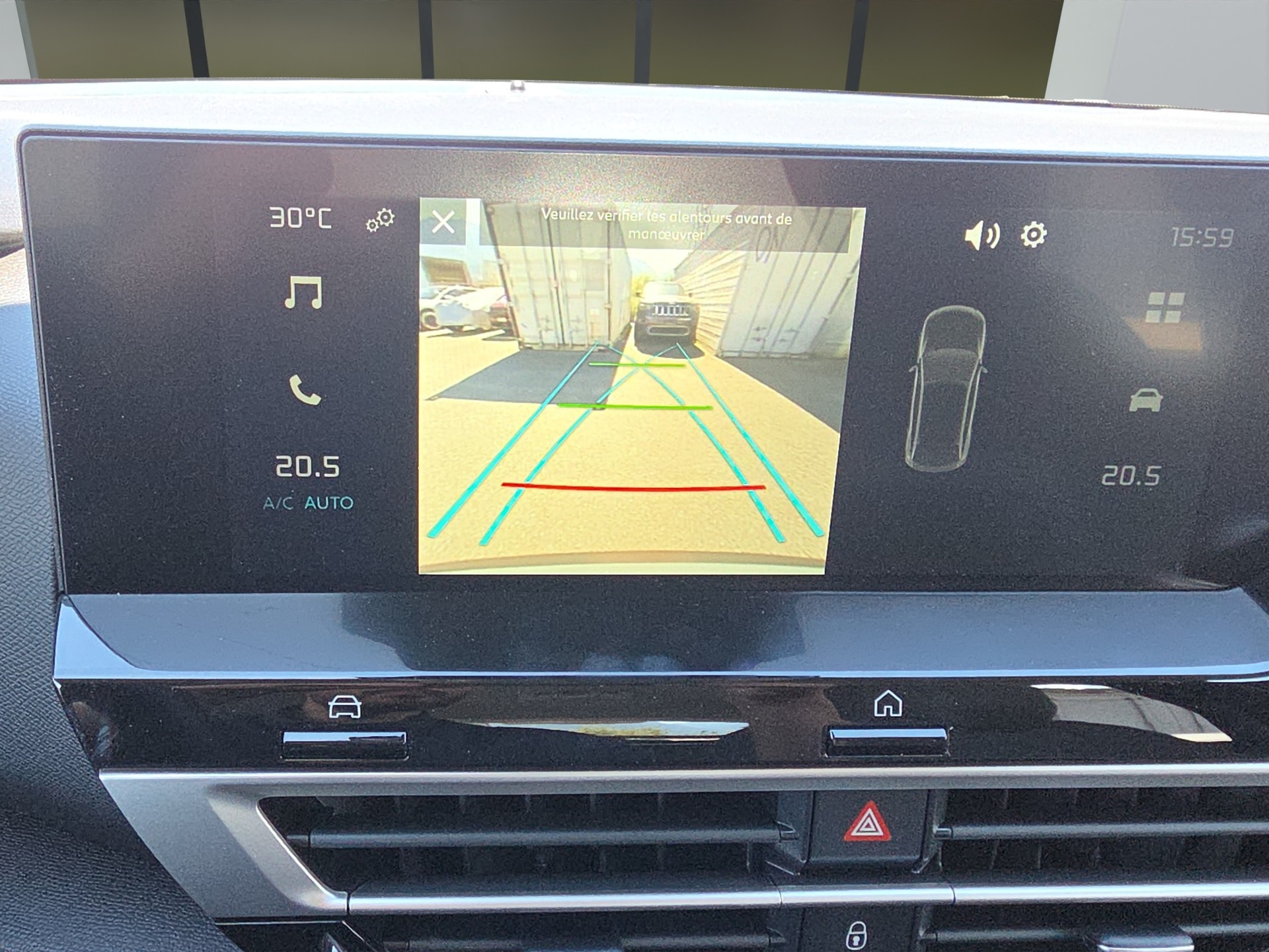 CITROEN C4 1.2 Hybrid Plus-image-13