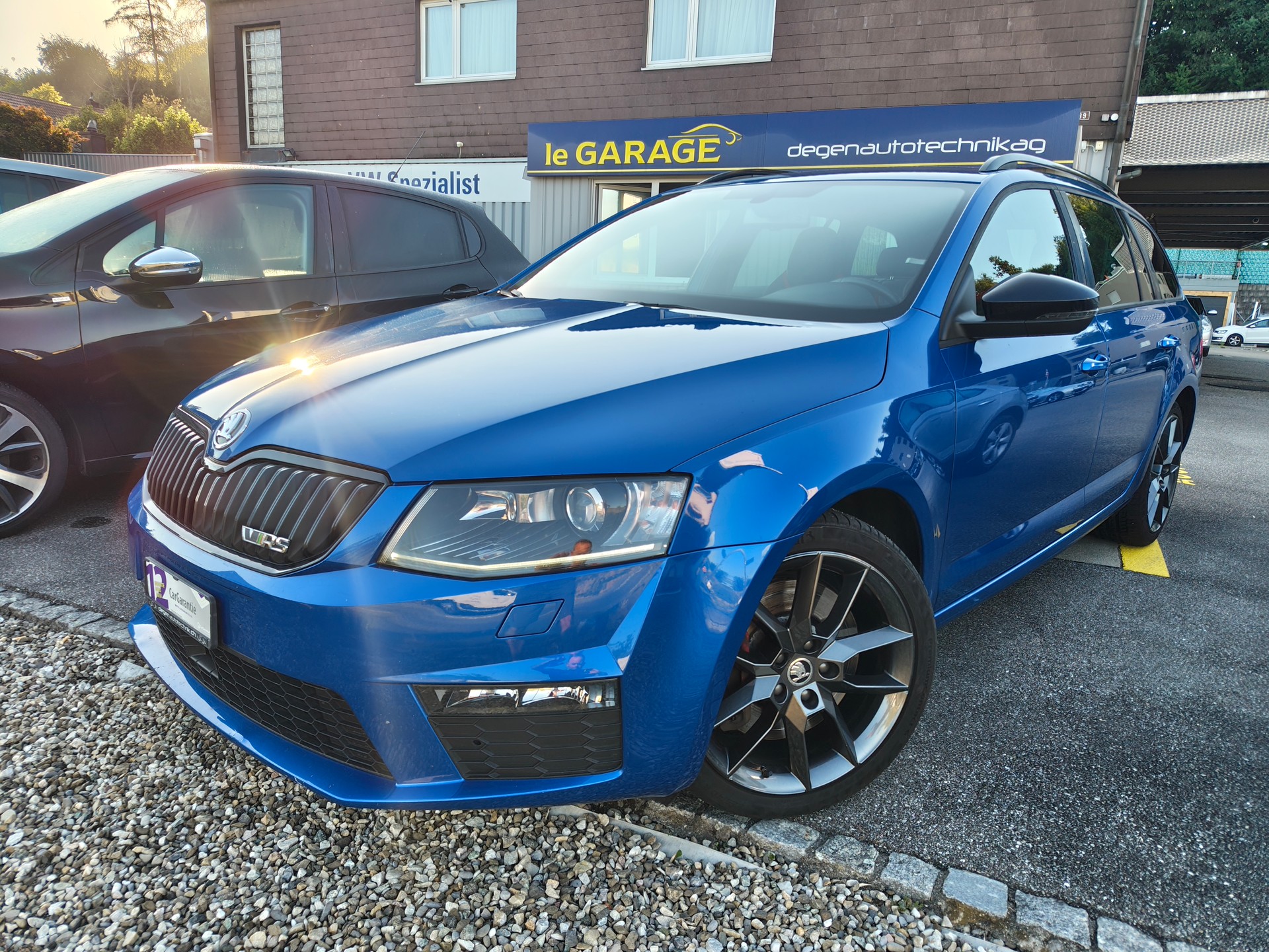 SKODA Octavia Combi 2.0 TDI RS DSG-image-0