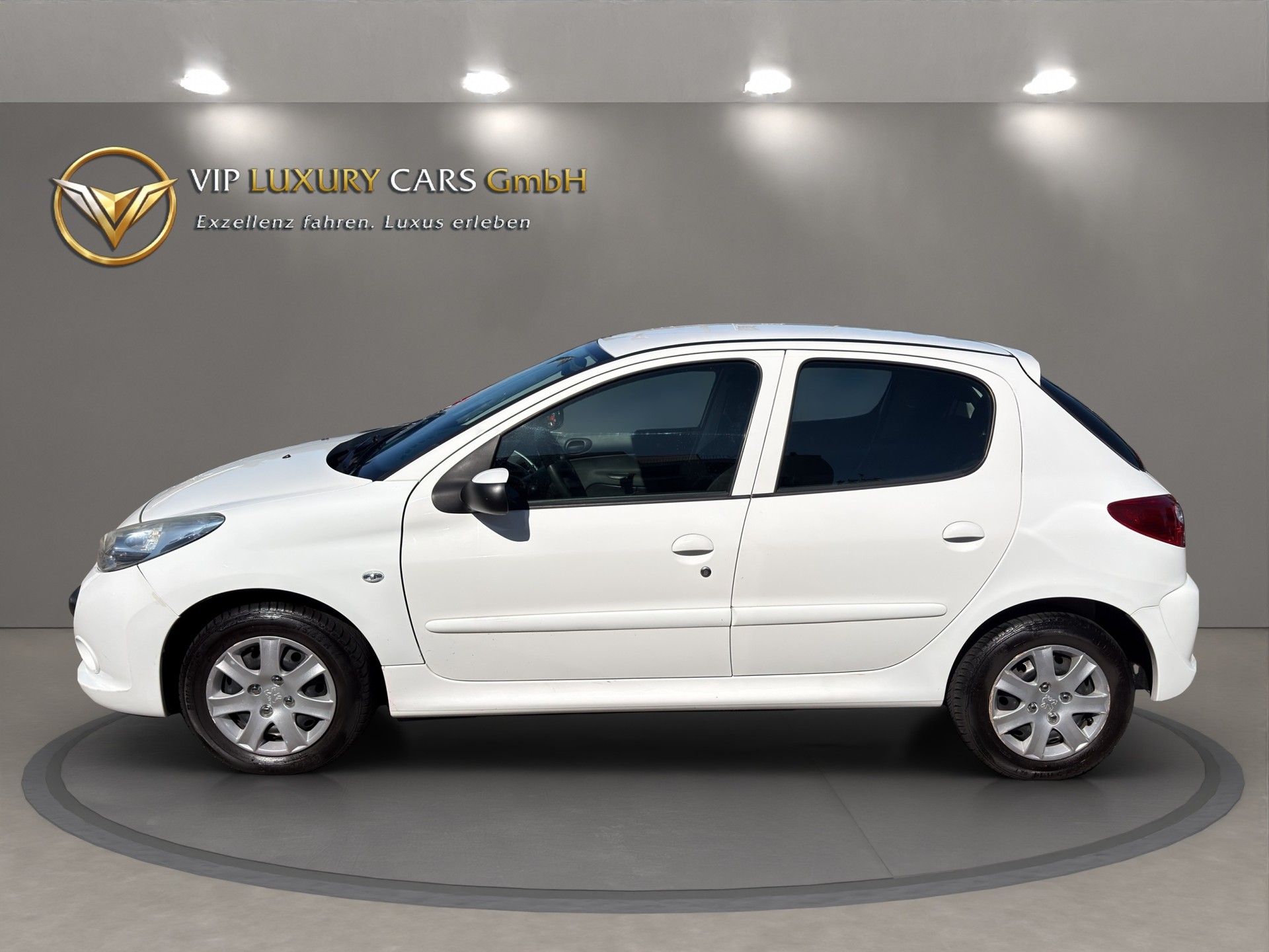 PEUGEOT 206+ 1.4 Trendy-image-7