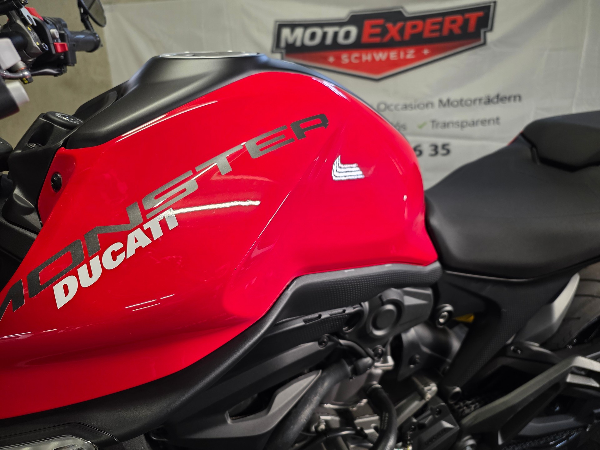 DUCATI Monster 937-image-5