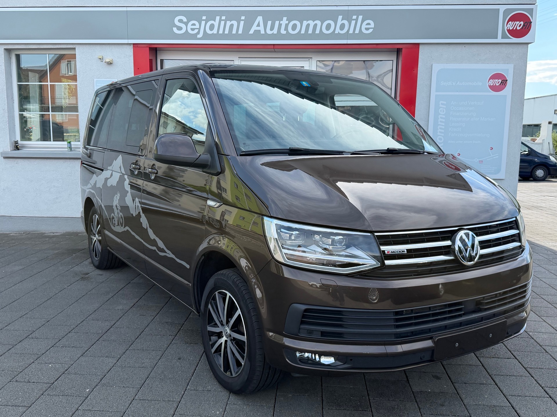 VW T6 Multivan 2.0 Bi-TDI Comfortline 4Motion-image-1
