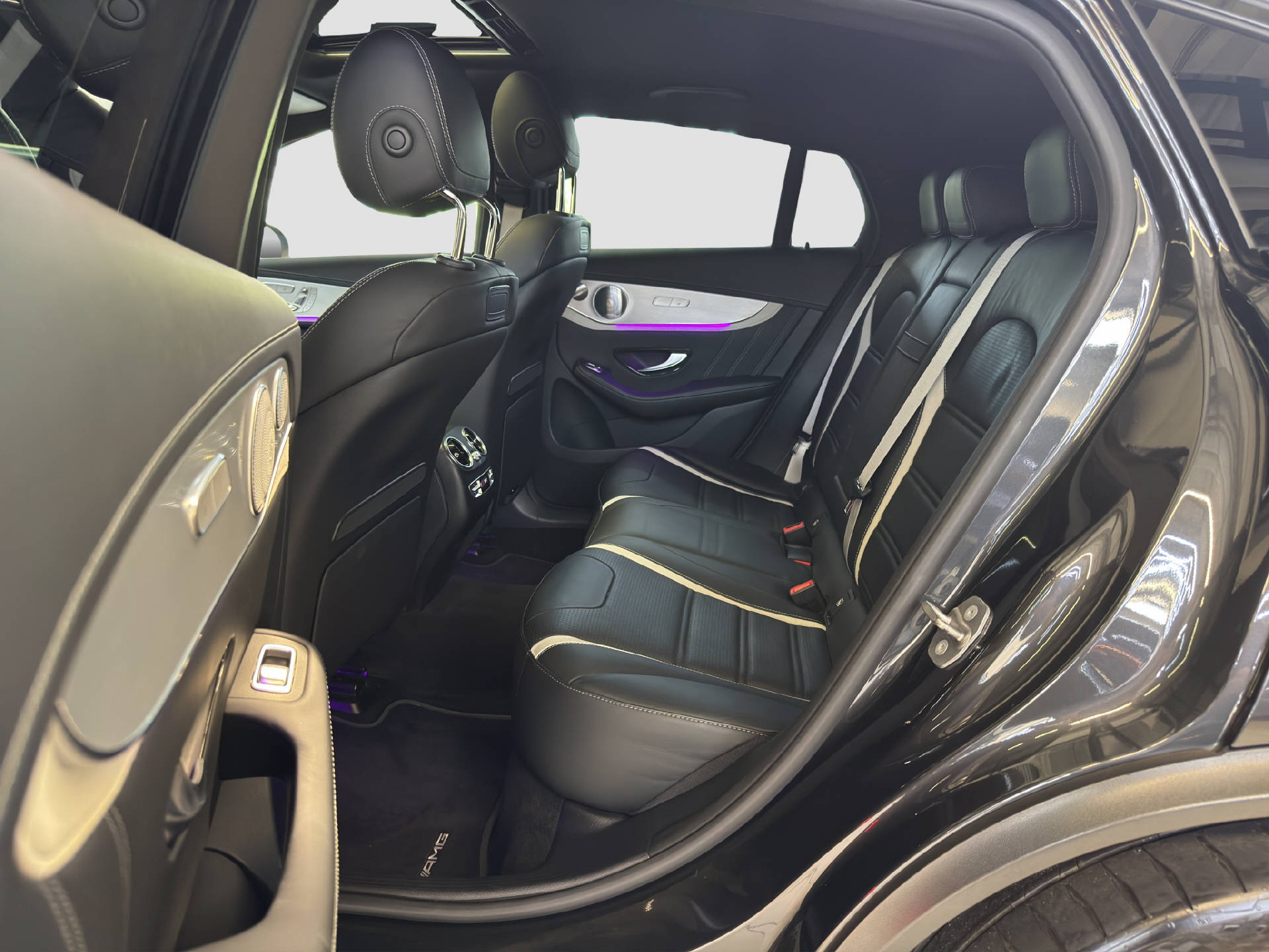 MERCEDES-BENZ GLC 63 S AMG Coupé 4MATIC+-image-13