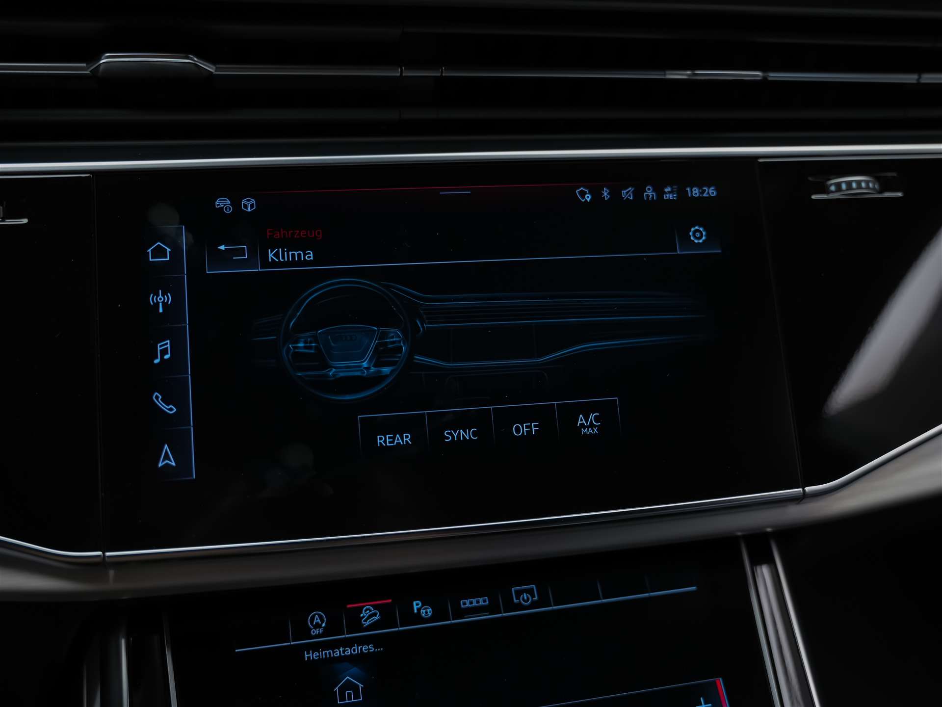 AUDI Q8 55 TFSI quattro tiptronic-image-41