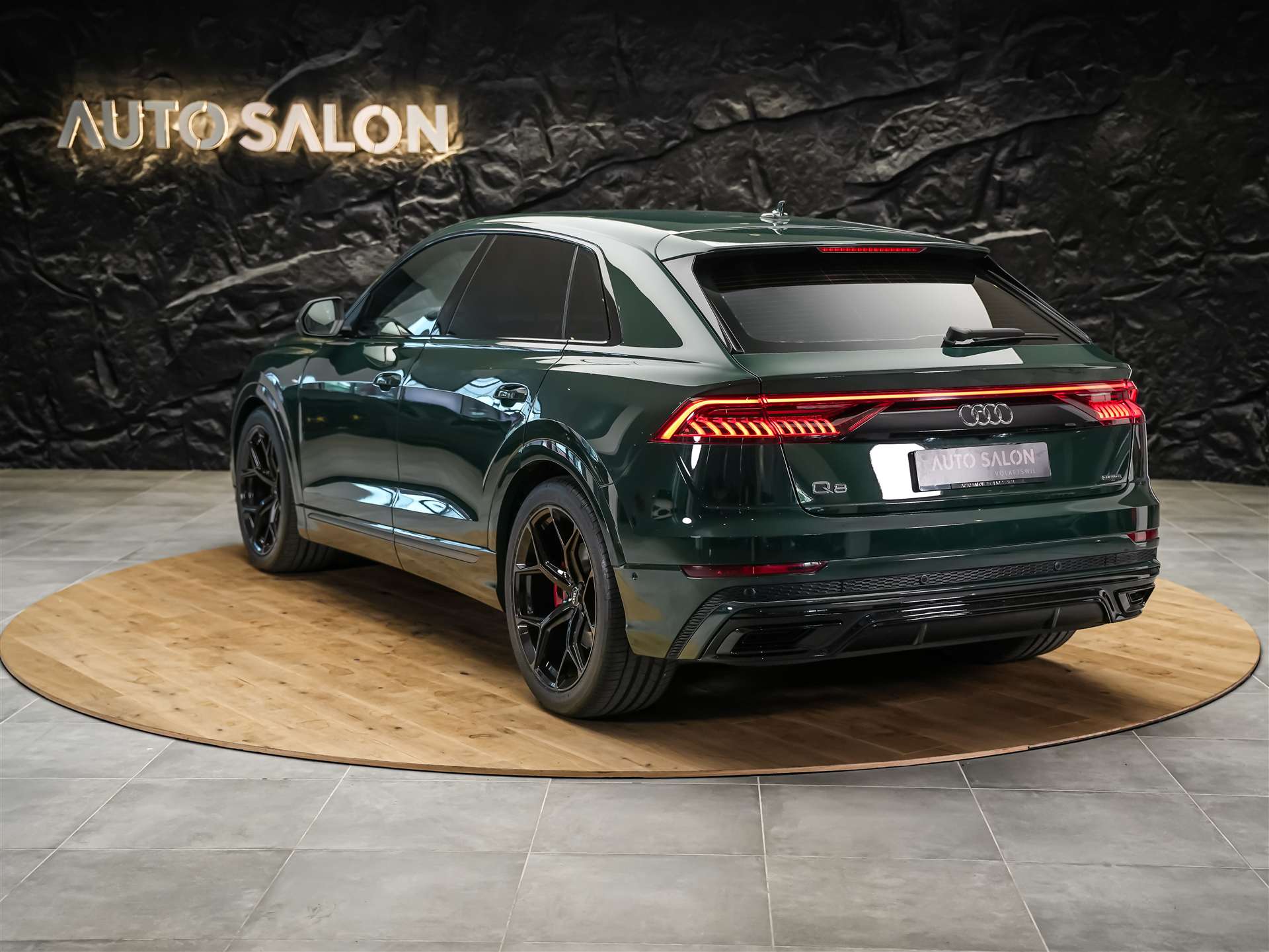 AUDI Q8 55 TFSI quattro tiptronic *22" Felgen*Bang&Olufsen*Luftfahrwerk*360° Kamera*-image-3