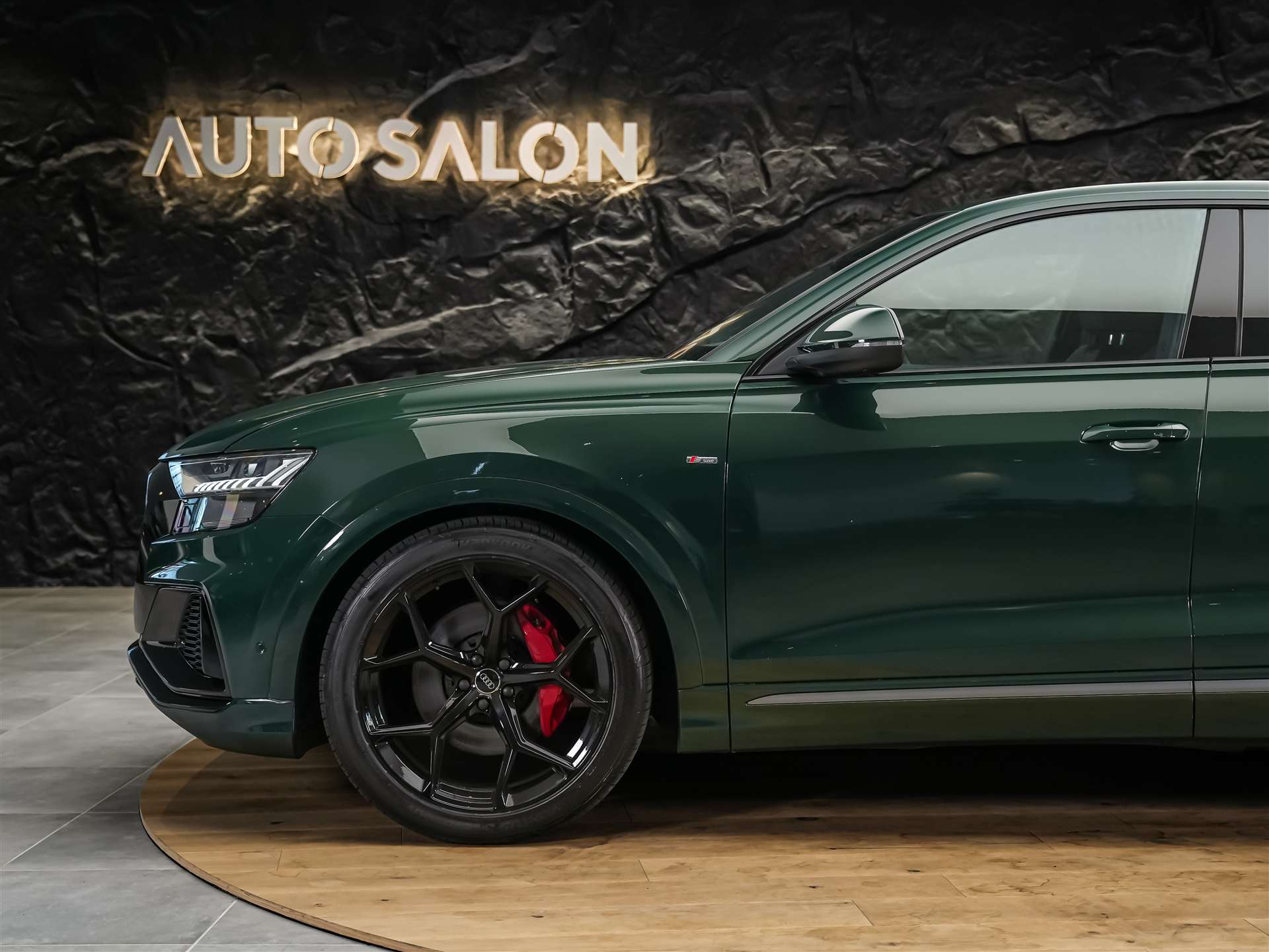 AUDI Q8 55 TFSI quattro tiptronic *22" Felgen*Bang&Olufsen*Luftfahrwerk*360° Kamera*-image-17