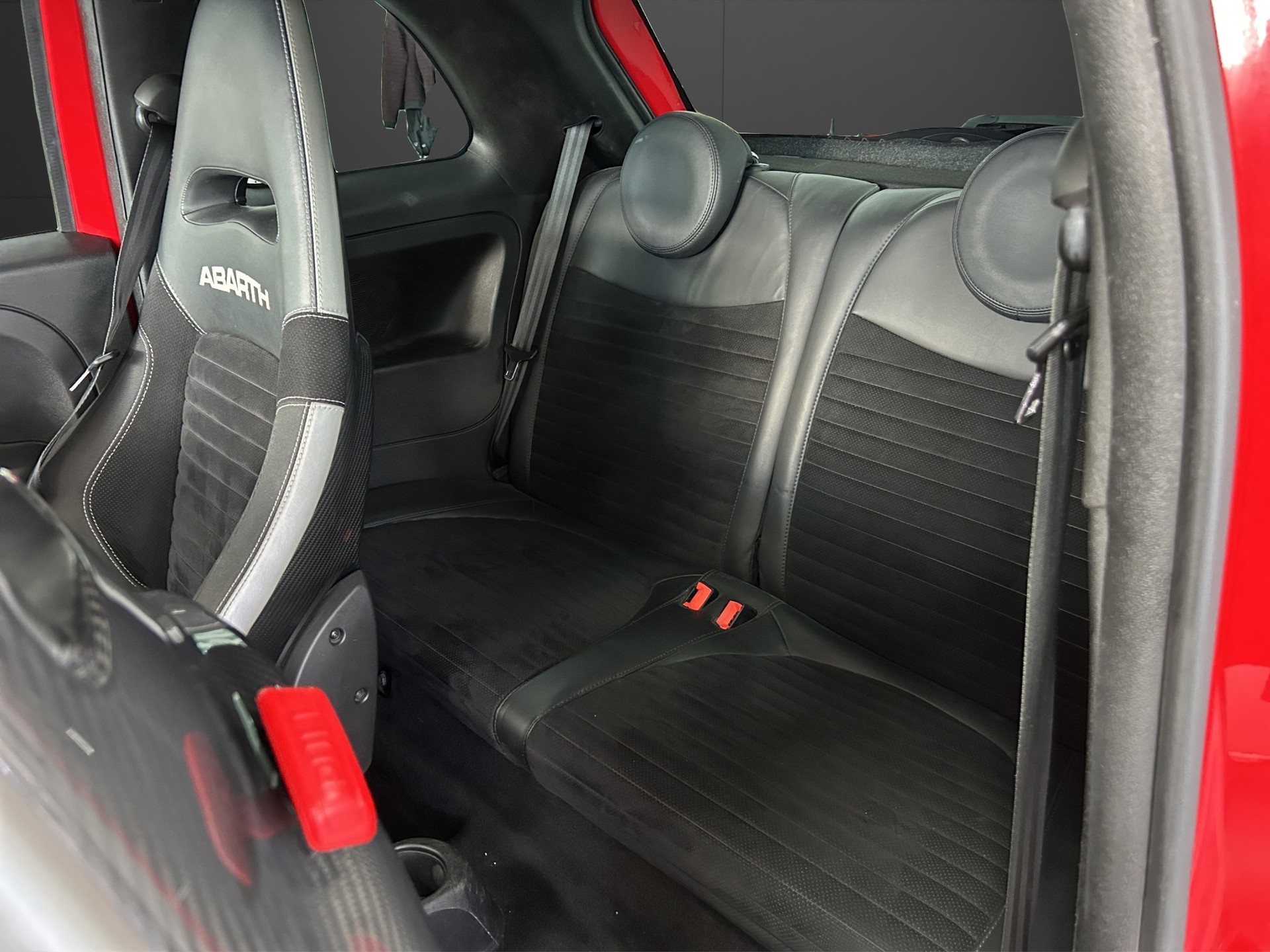 FIAT 595 1.4 16V Turbo Abarth Competition-image-6