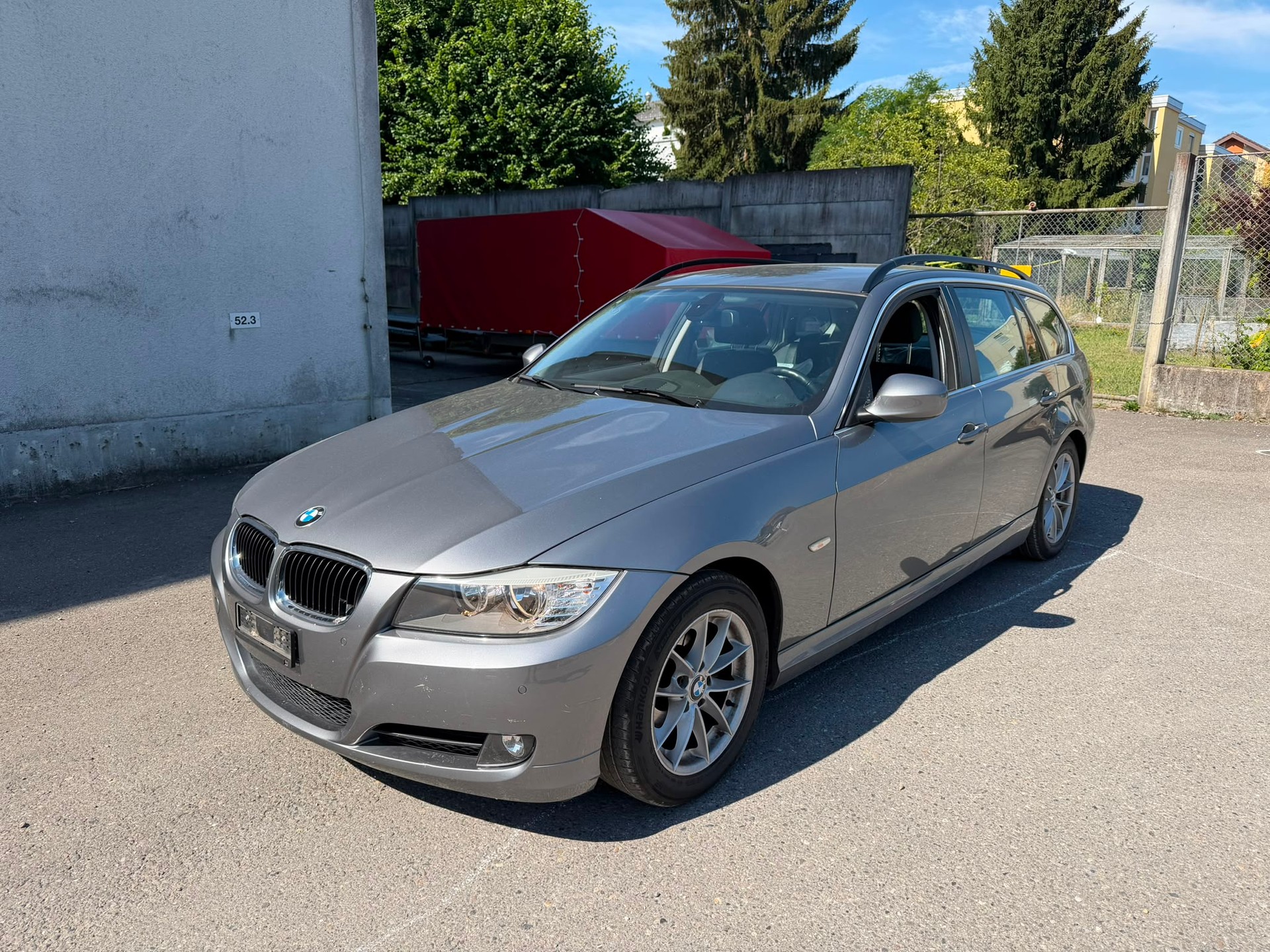 BMW 325i Touring Steptronic-image-2