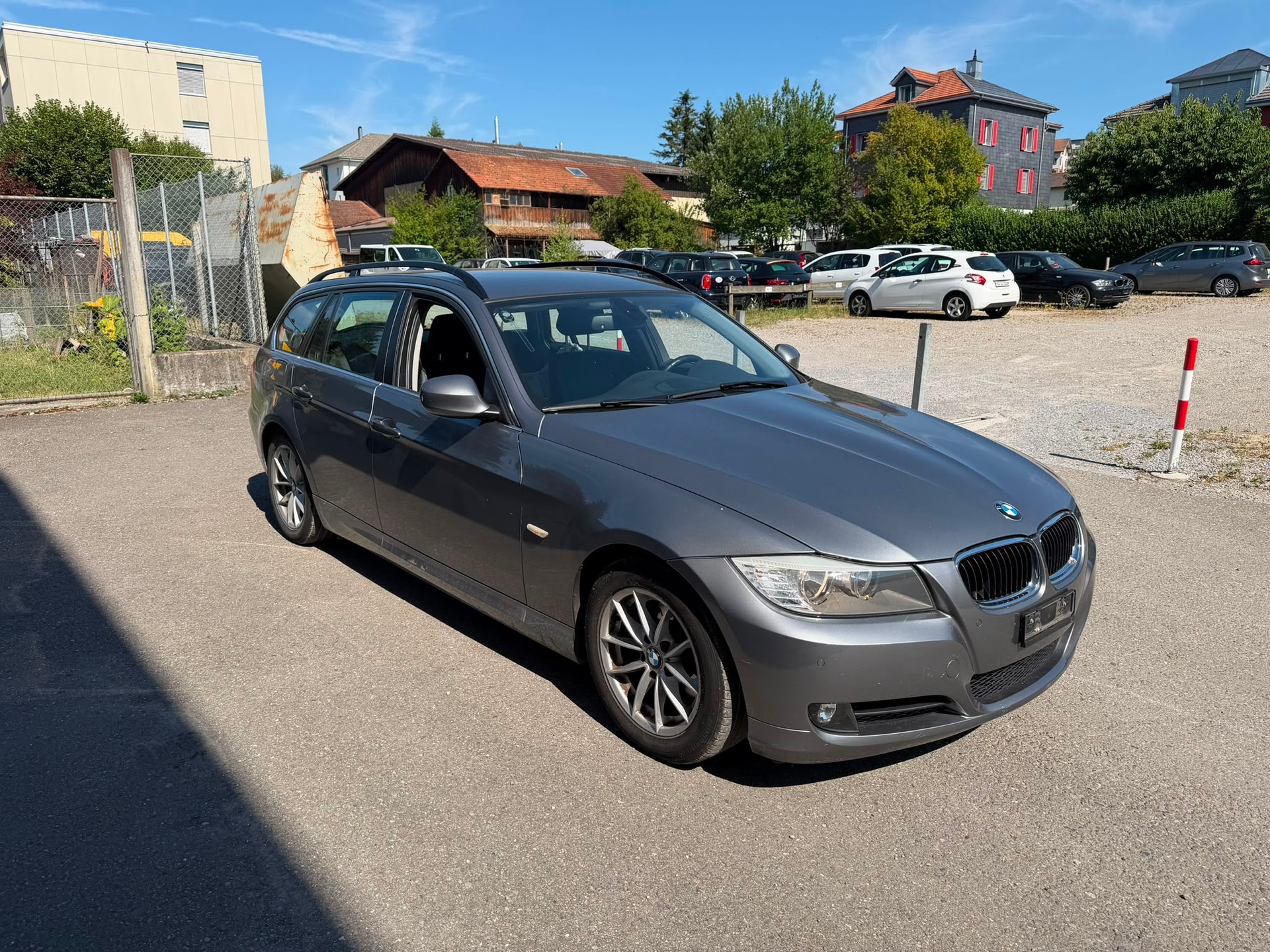 BMW 325i Touring Steptronic-image-0