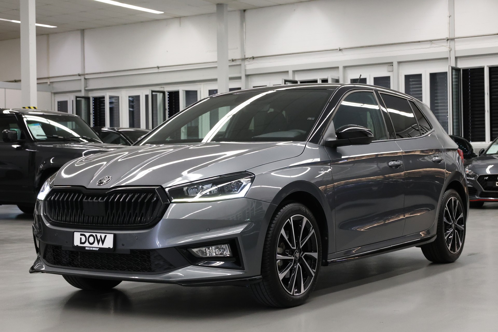 SKODA Fabia 1.0 TSI Monte Carlo DSG-showroom-element-2