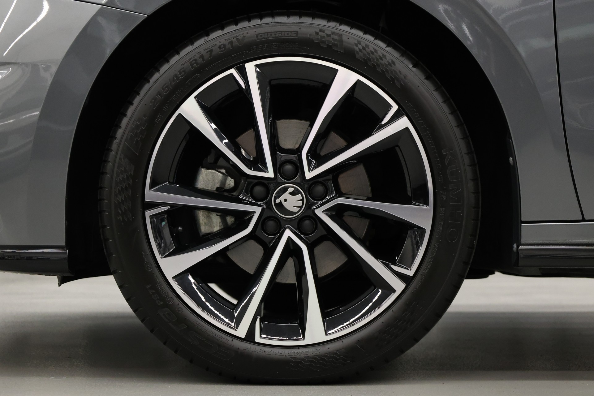 SKODA Fabia 1.0 TSI Monte Carlo DSG-image-13