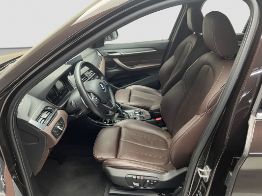 BMW X1 xDrive 20d xLine-image-7