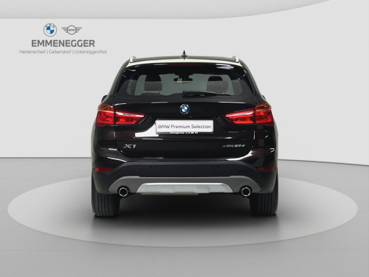 BMW X1 xDrive 20d xLine-image-6