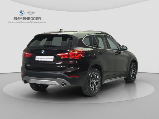 BMW X1 xDrive 20d xLine-showroom-element-3