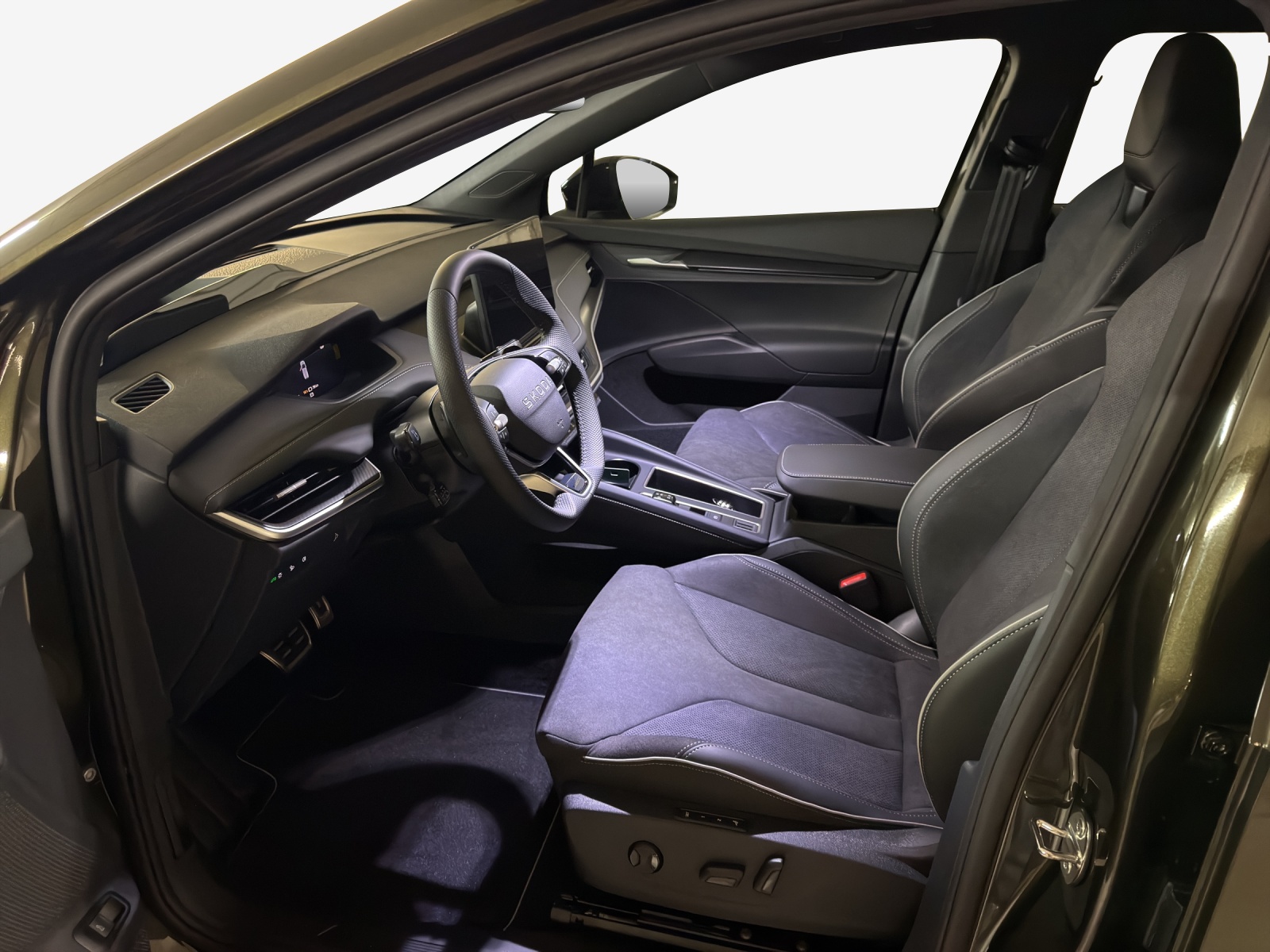 SKODA Enyaq 85 Sportline-image-7