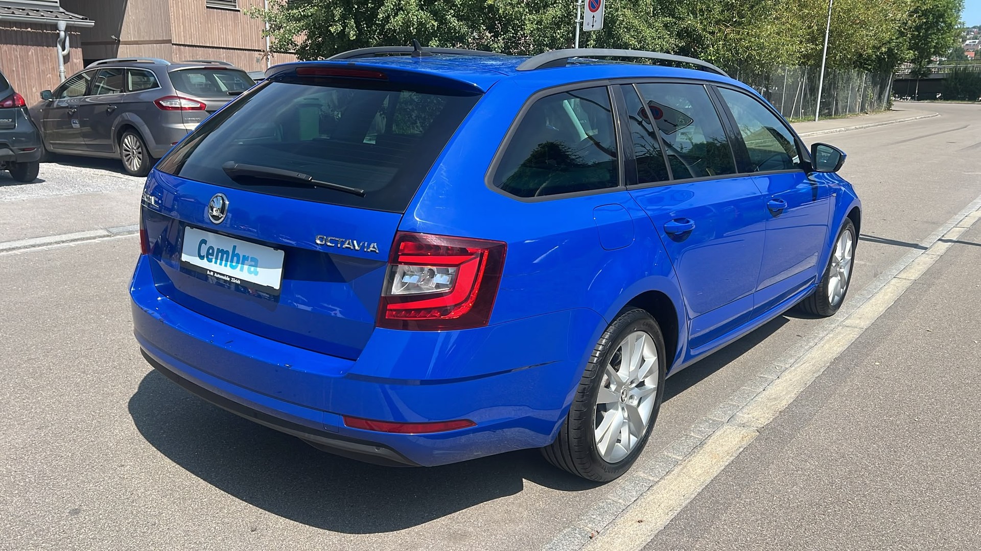 SKODA Octavia Combi 1.6 TDI Clever-image-6