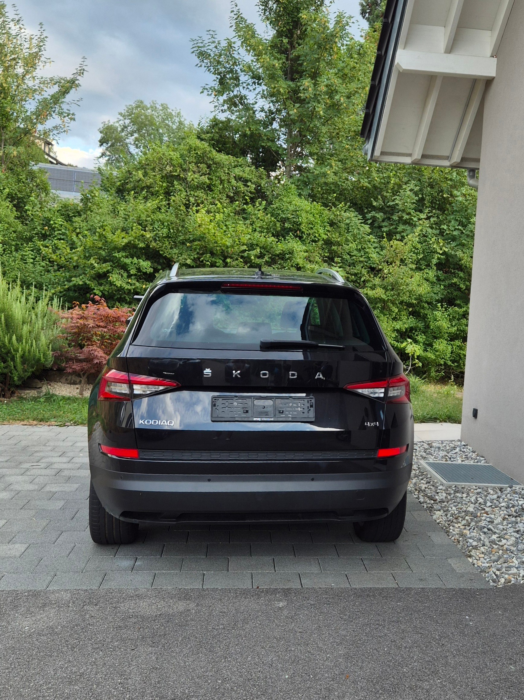 SKODA 2.0 TSI Smile DSG-image-1