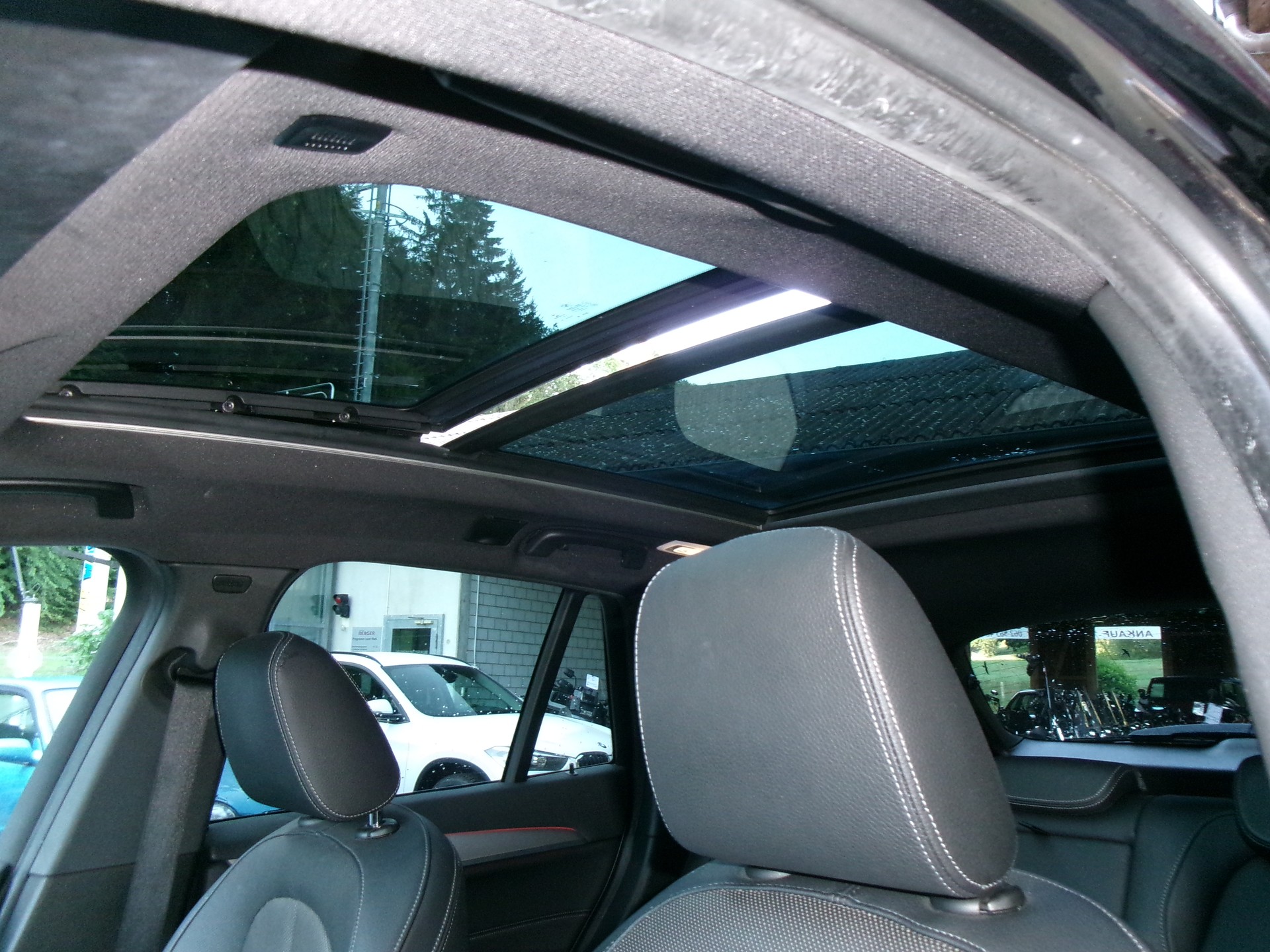 BMW X1 xDrive 20i M Sport Steptronic-image-17