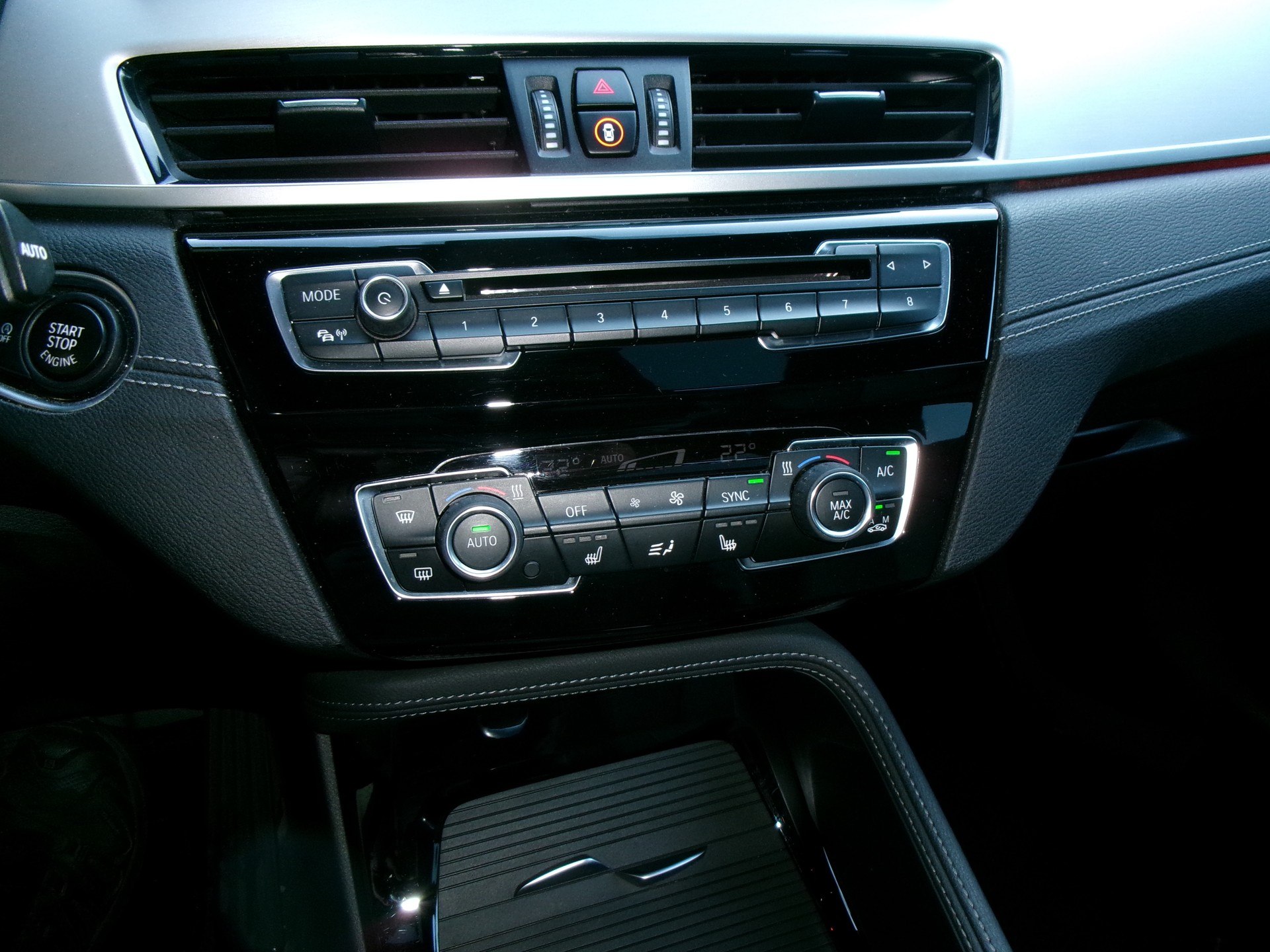 BMW X1 xDrive 20i M Sport Steptronic-image-10