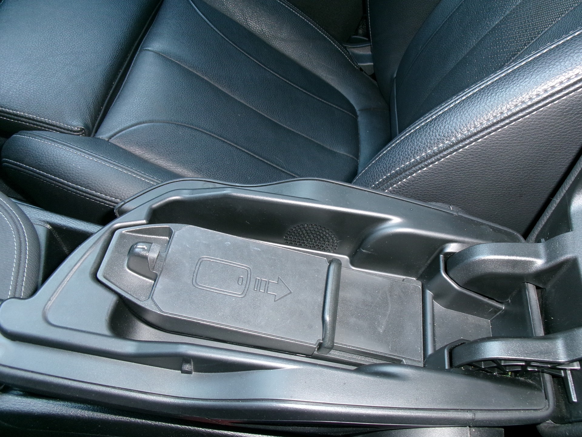 BMW X1 xDrive 20i M Sport Steptronic-image-15