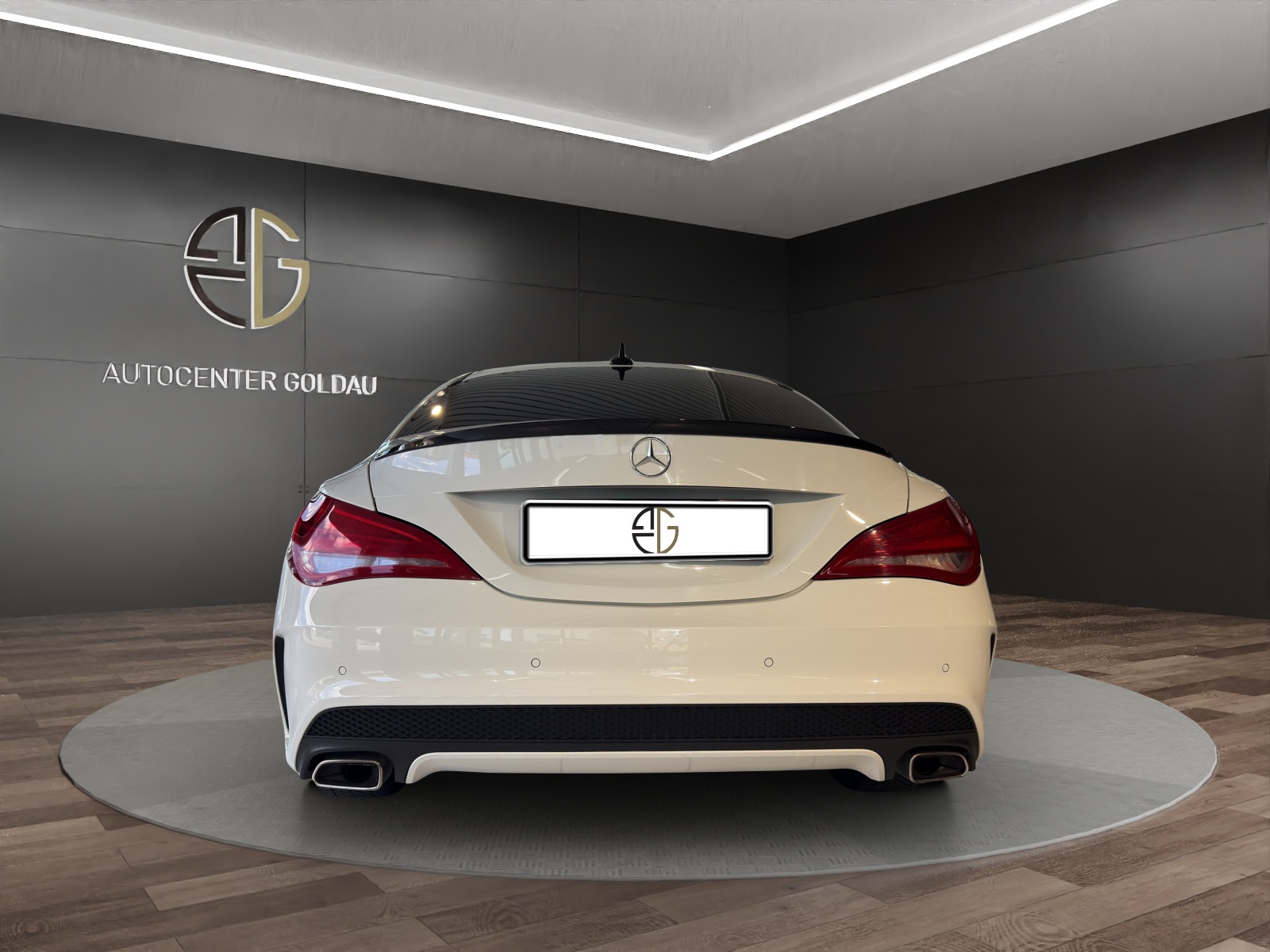 MERCEDES-BENZ CLA 250 AMG Line 7G-DCT-showroom-element-2